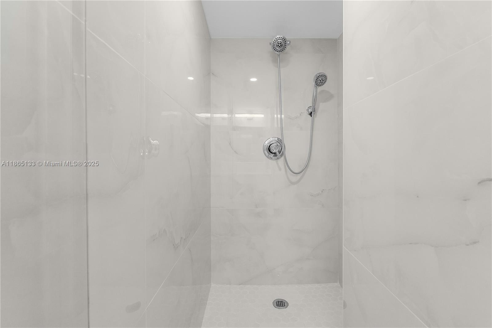 1331 Lincoln Rd # 1302