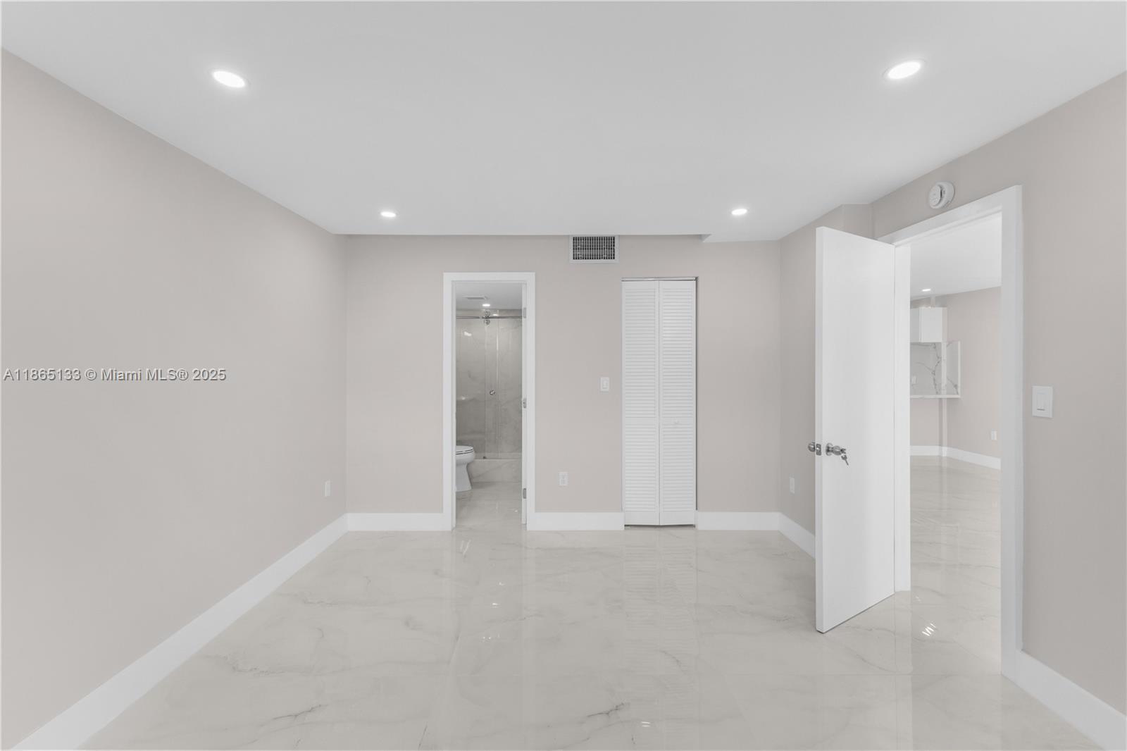 1331 Lincoln Rd # 1302