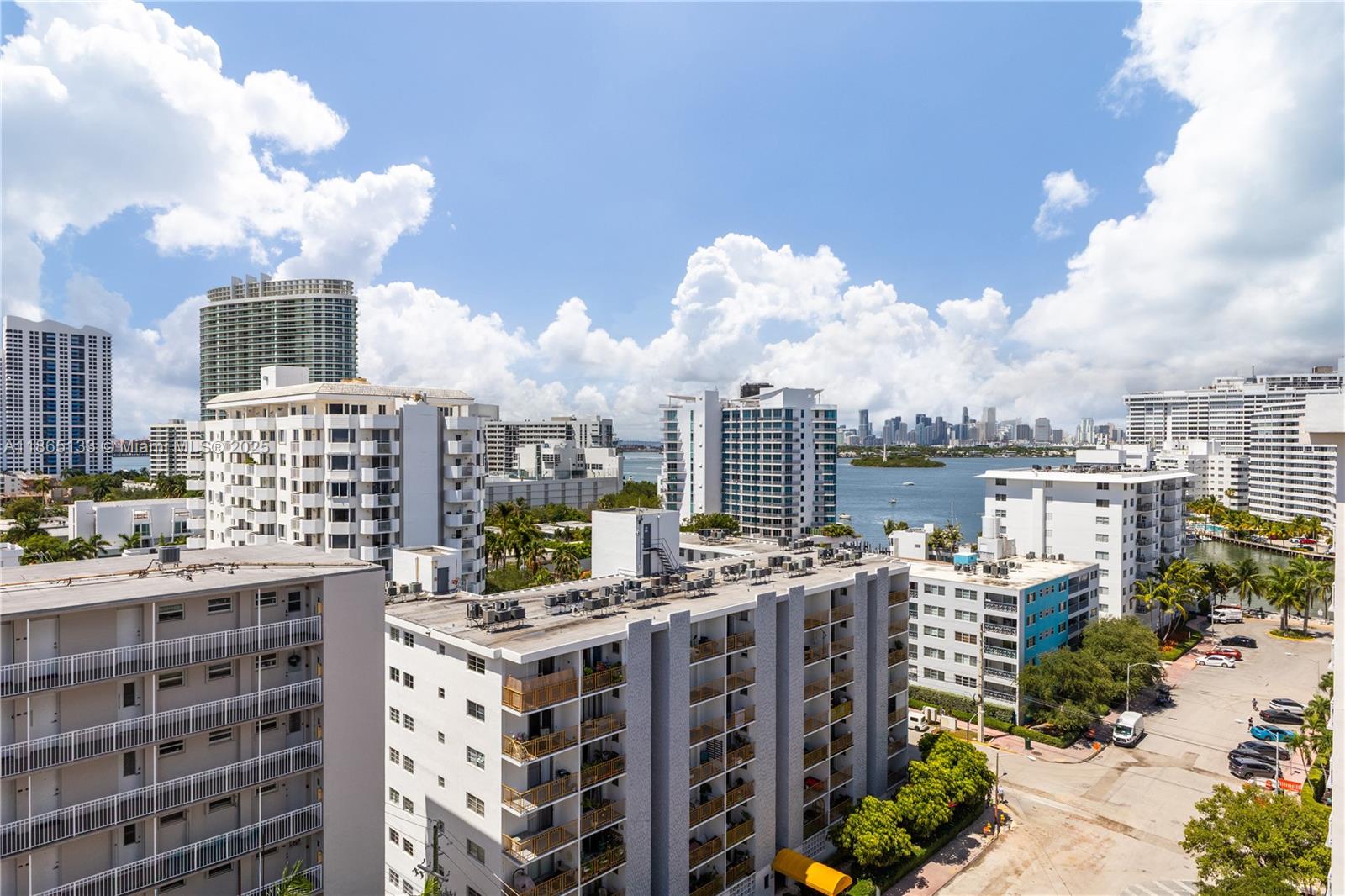 1331 Lincoln Rd # 1302