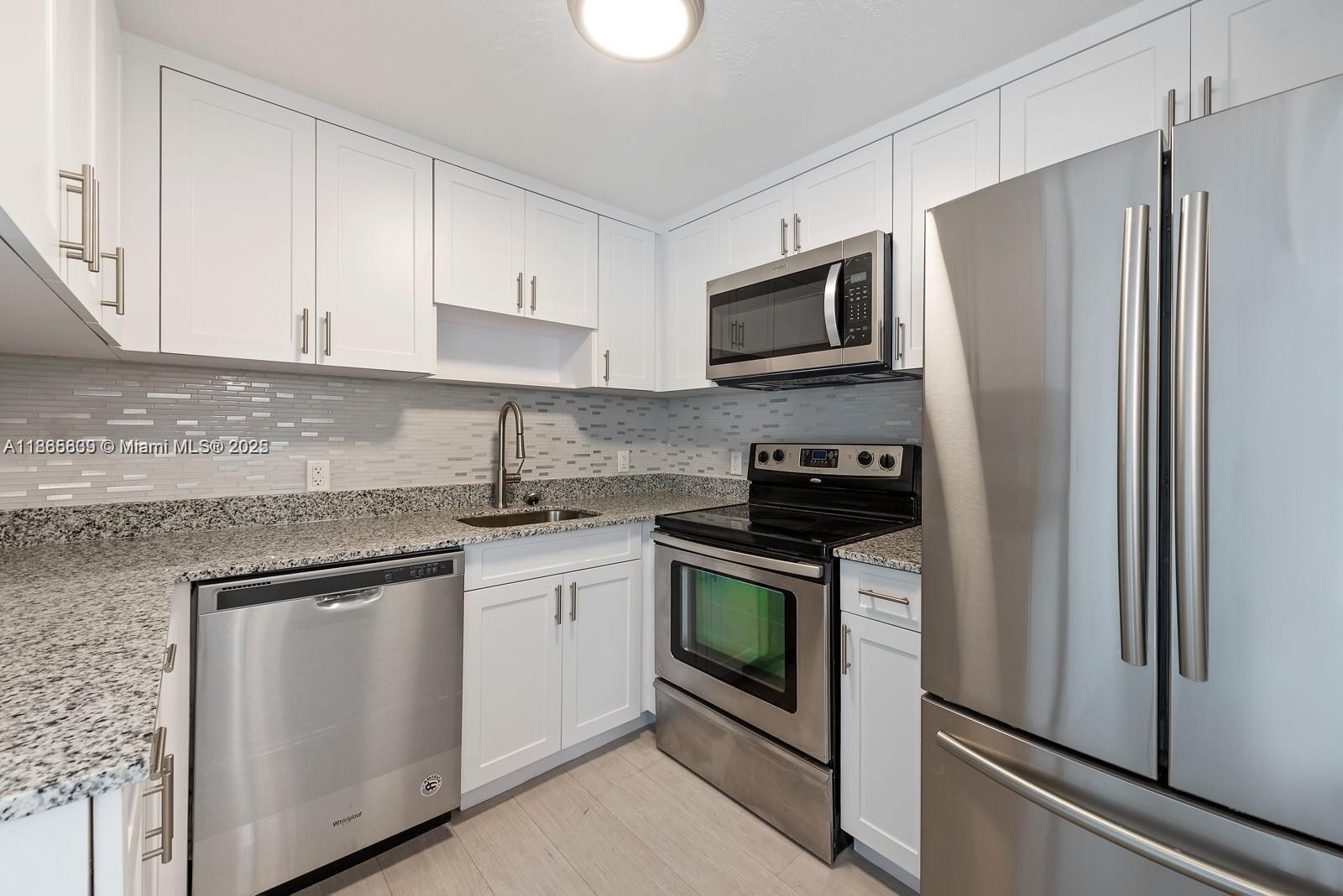 726 Jefferson Ave # 1