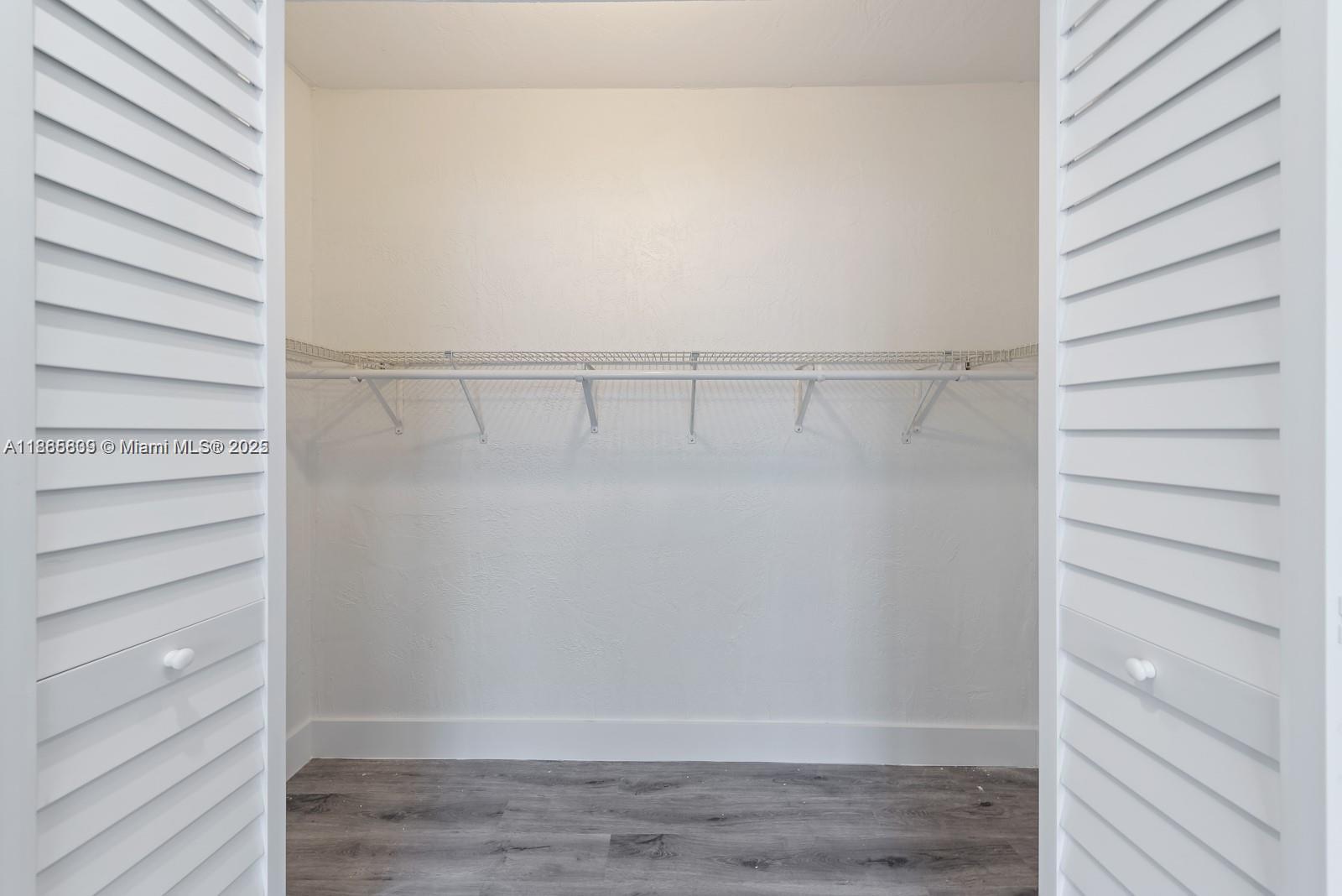 726 Jefferson Ave # 1