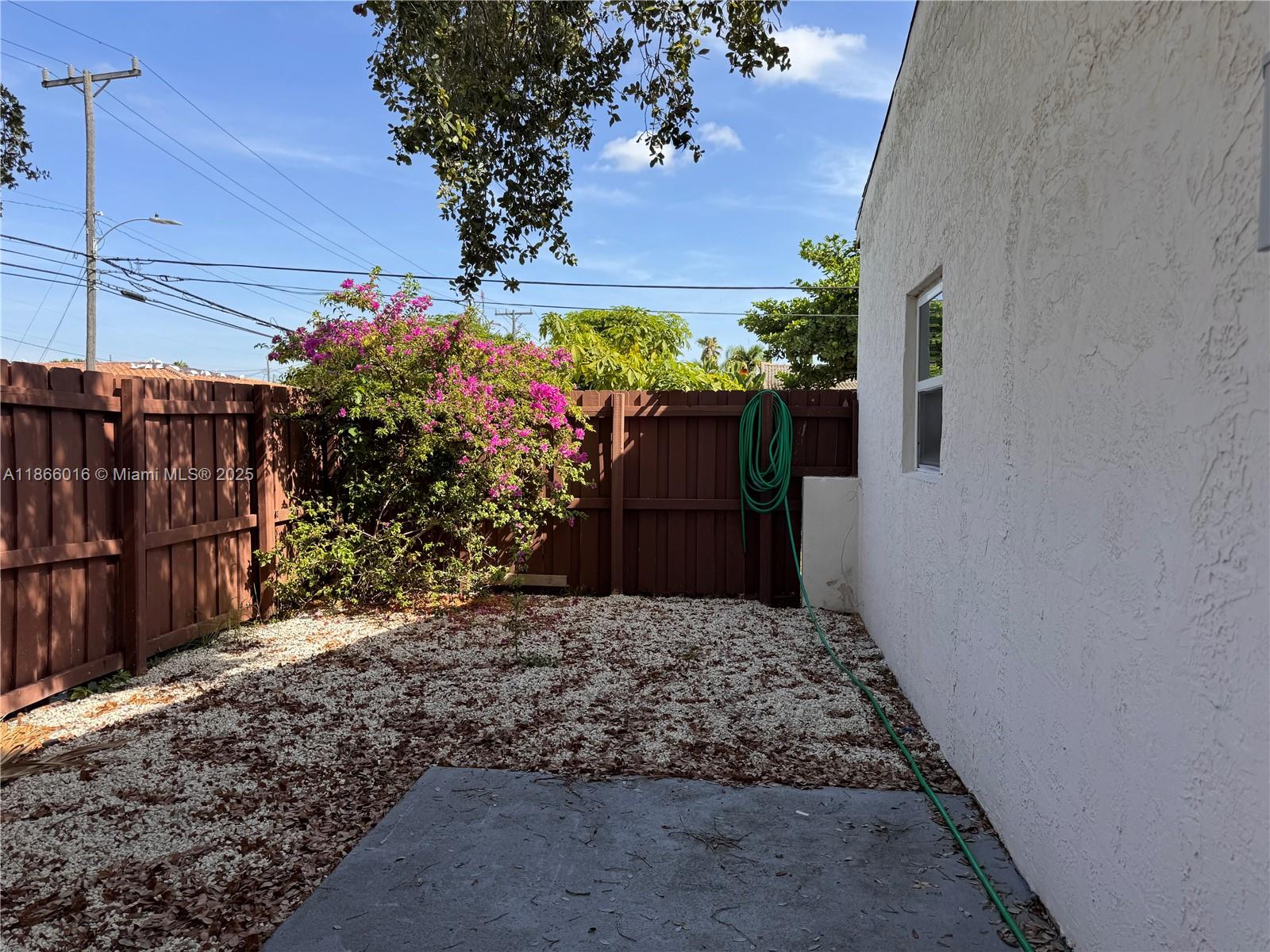 2952 SW 27th Ter REAR