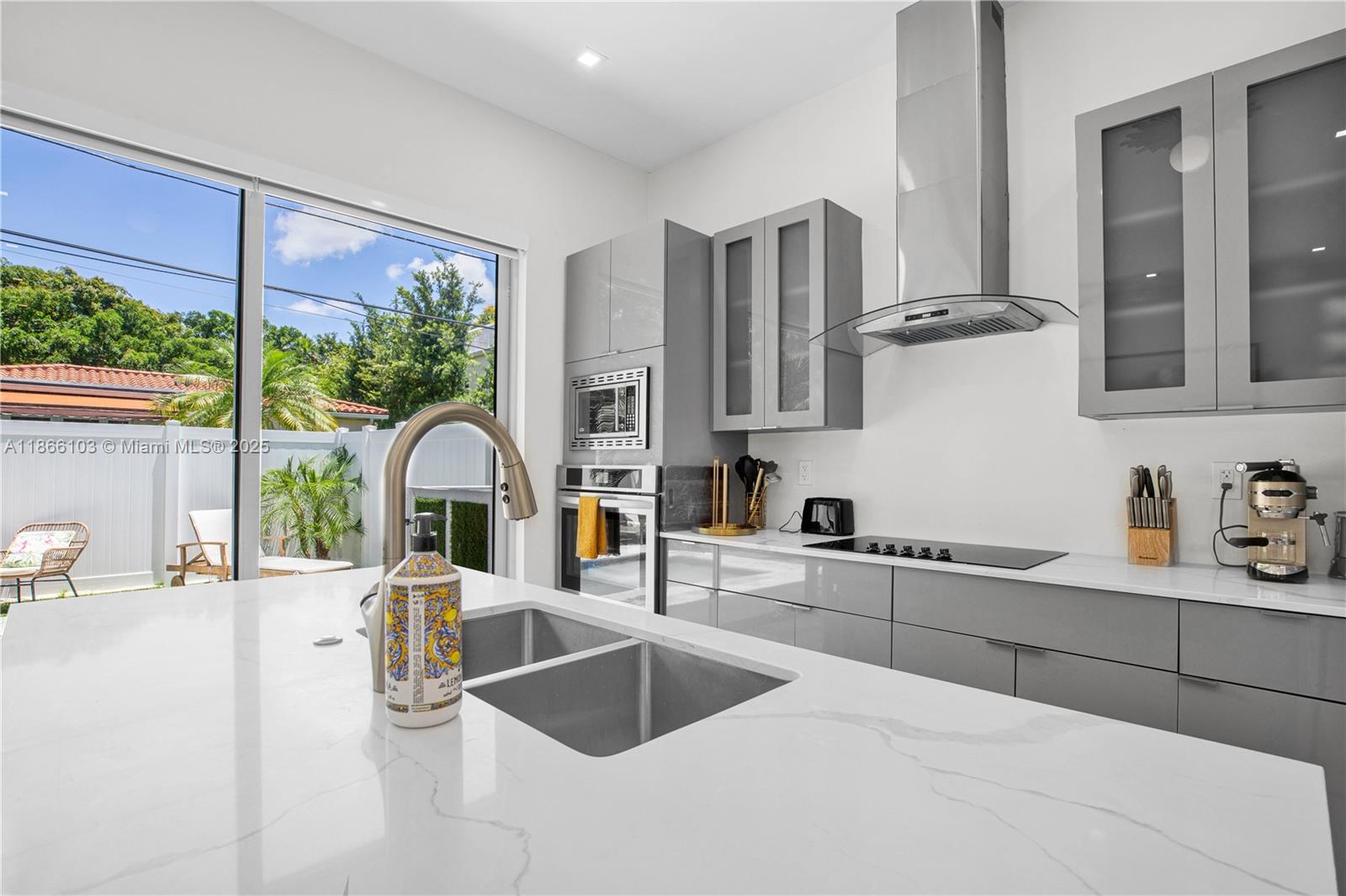 3331 SW 29th Ter # 1