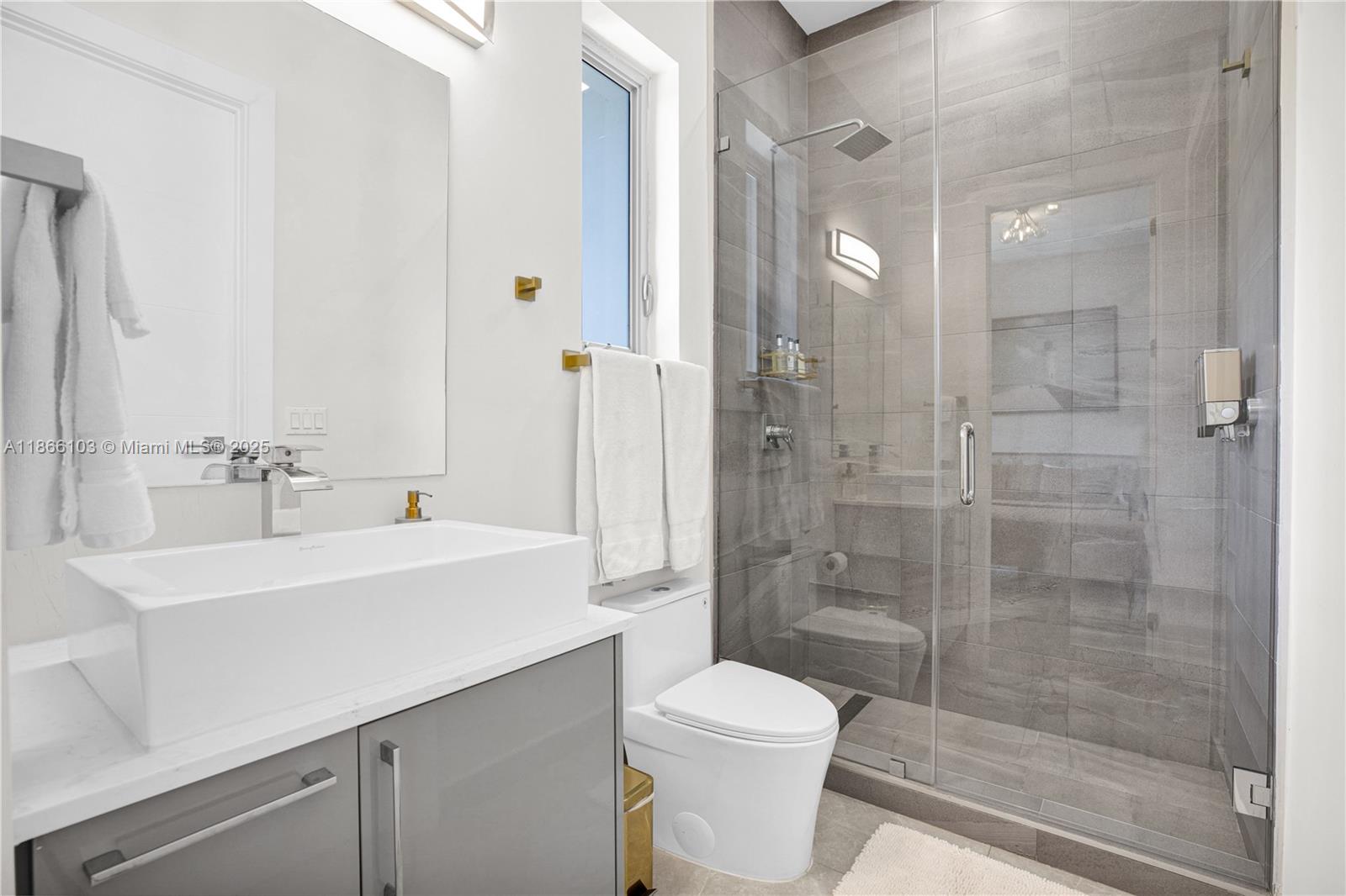 3331 SW 29th Ter # 1