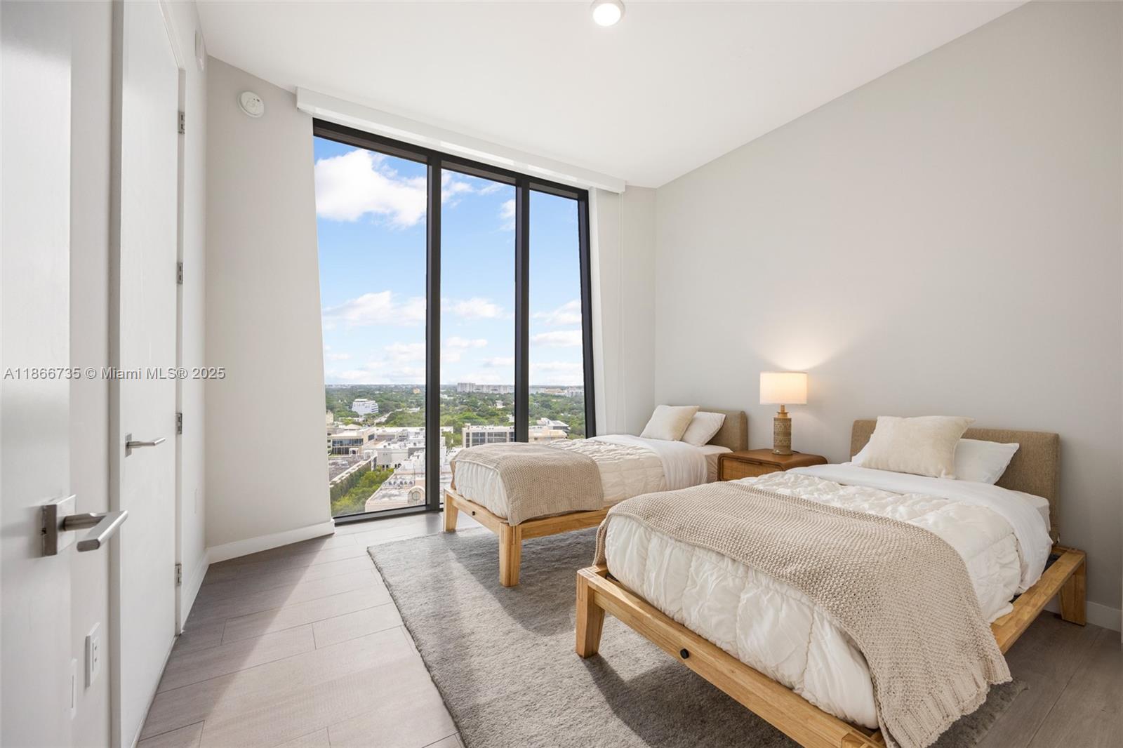 2831 S Bayshore Dr # 1701