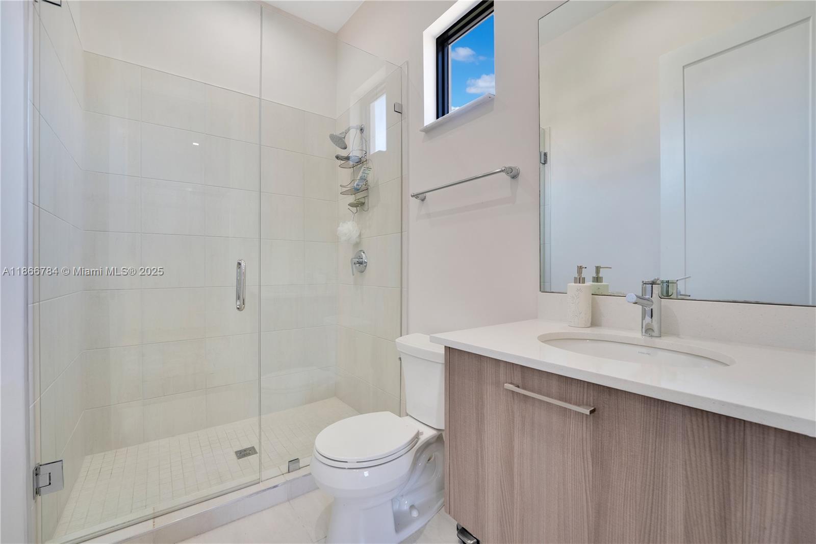 8279 NW 43rd St # 8279