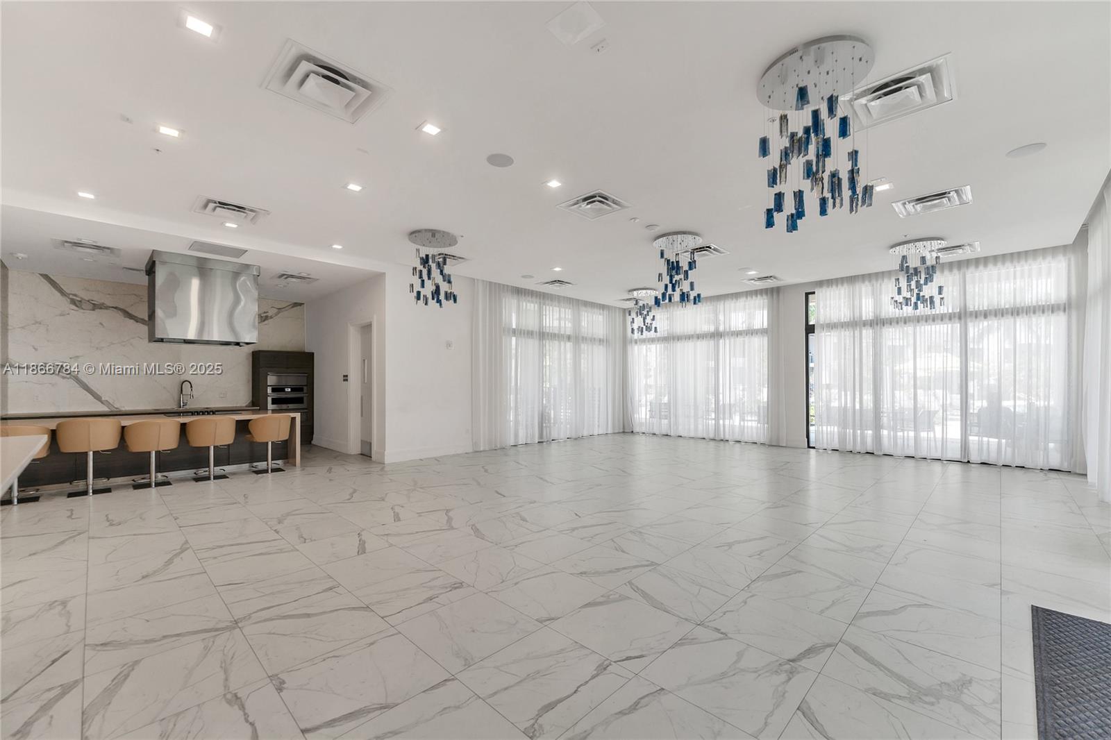 8279 NW 43rd St # 8279