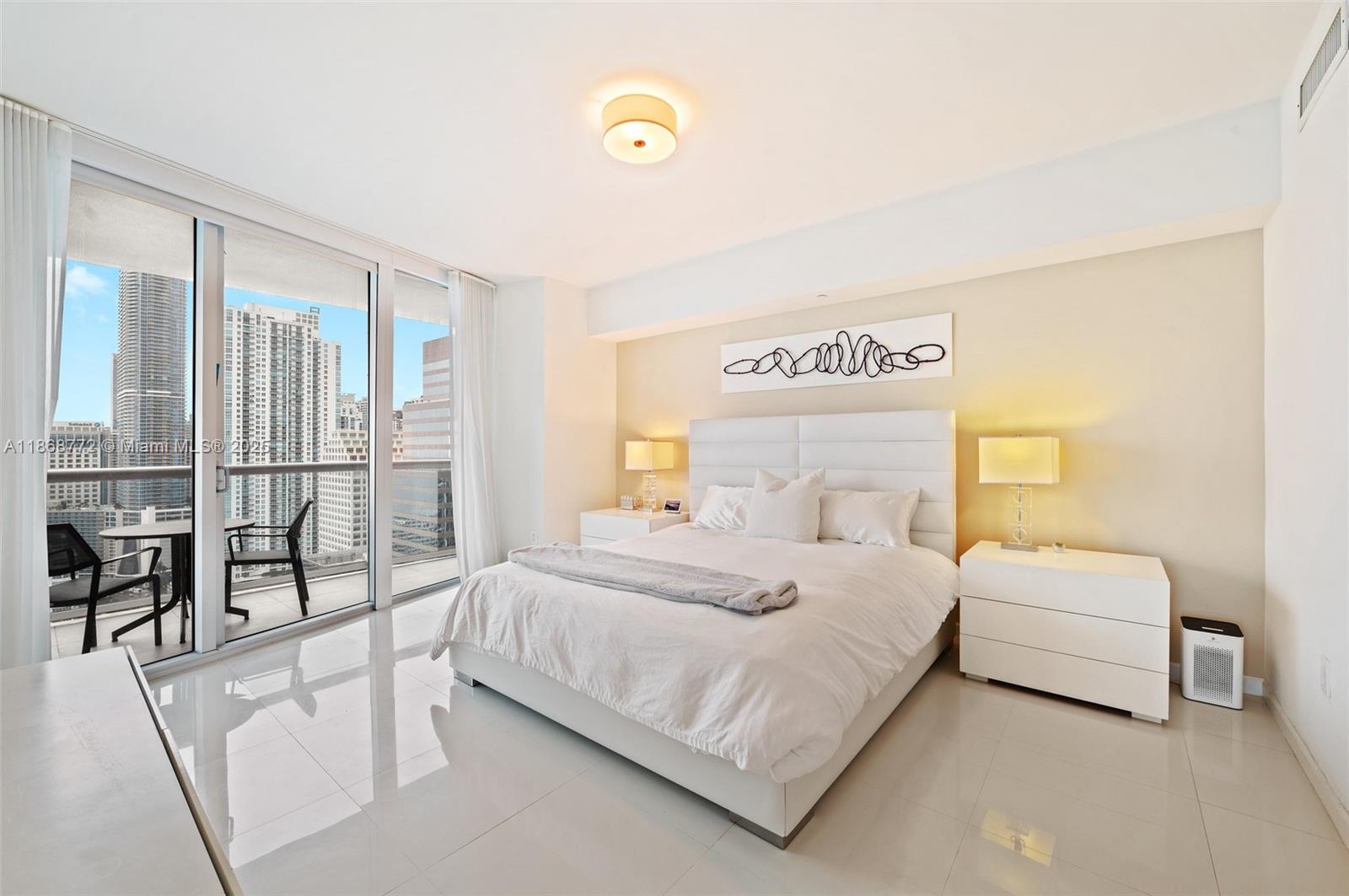 495 Brickell Ave # 3301