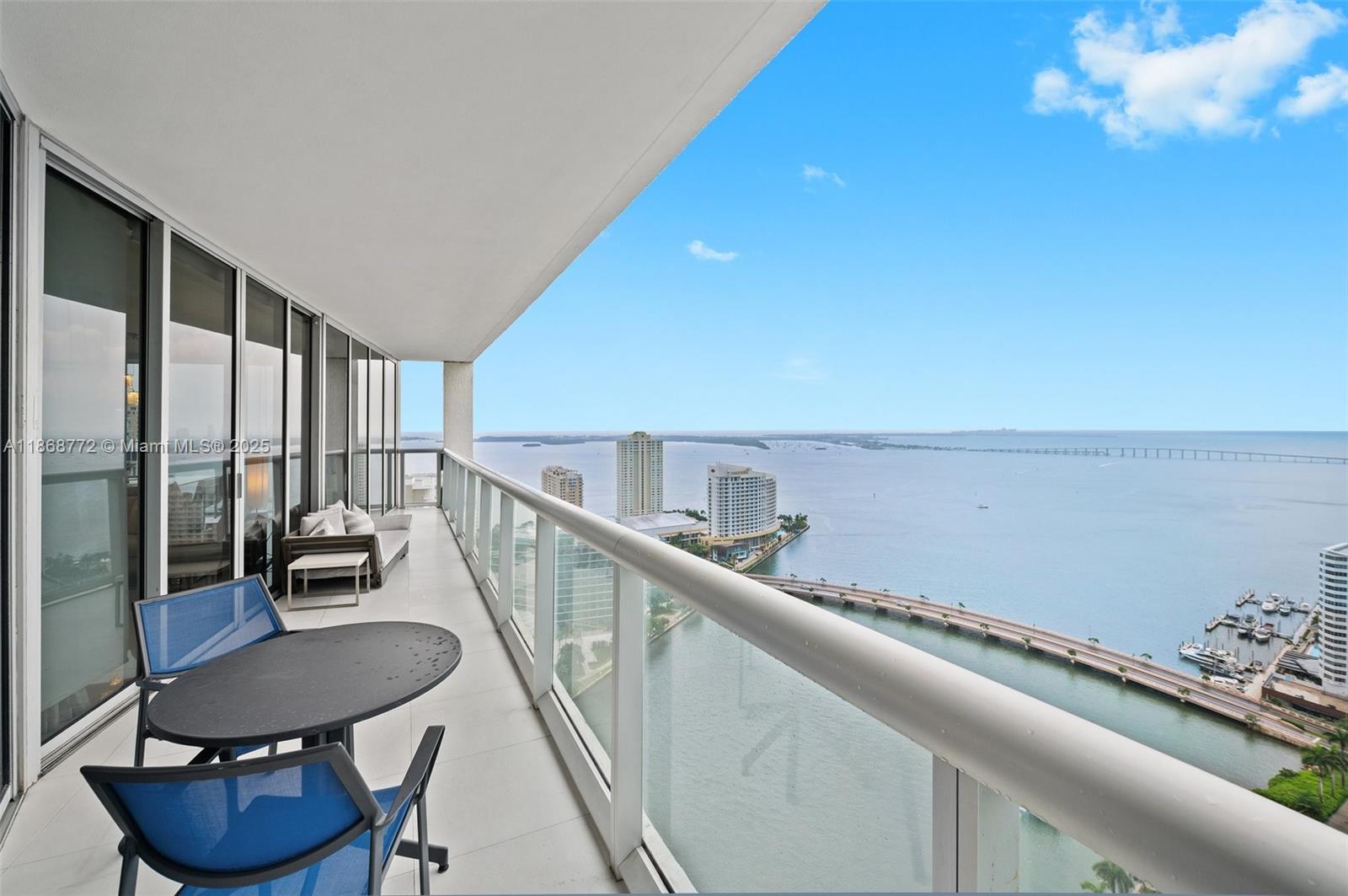 495 Brickell Ave # 3301