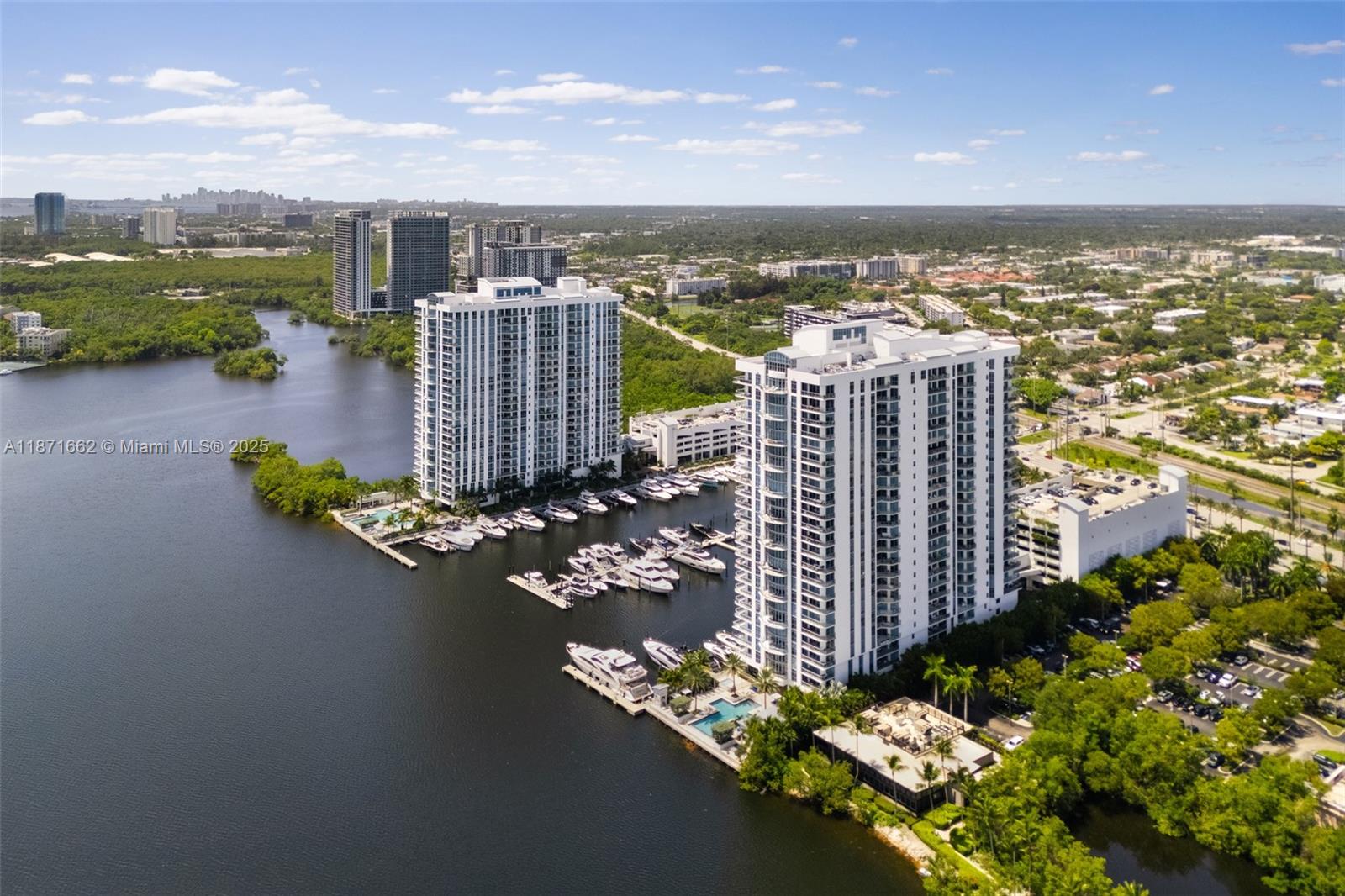 17301 Biscayne Blvd # 2009