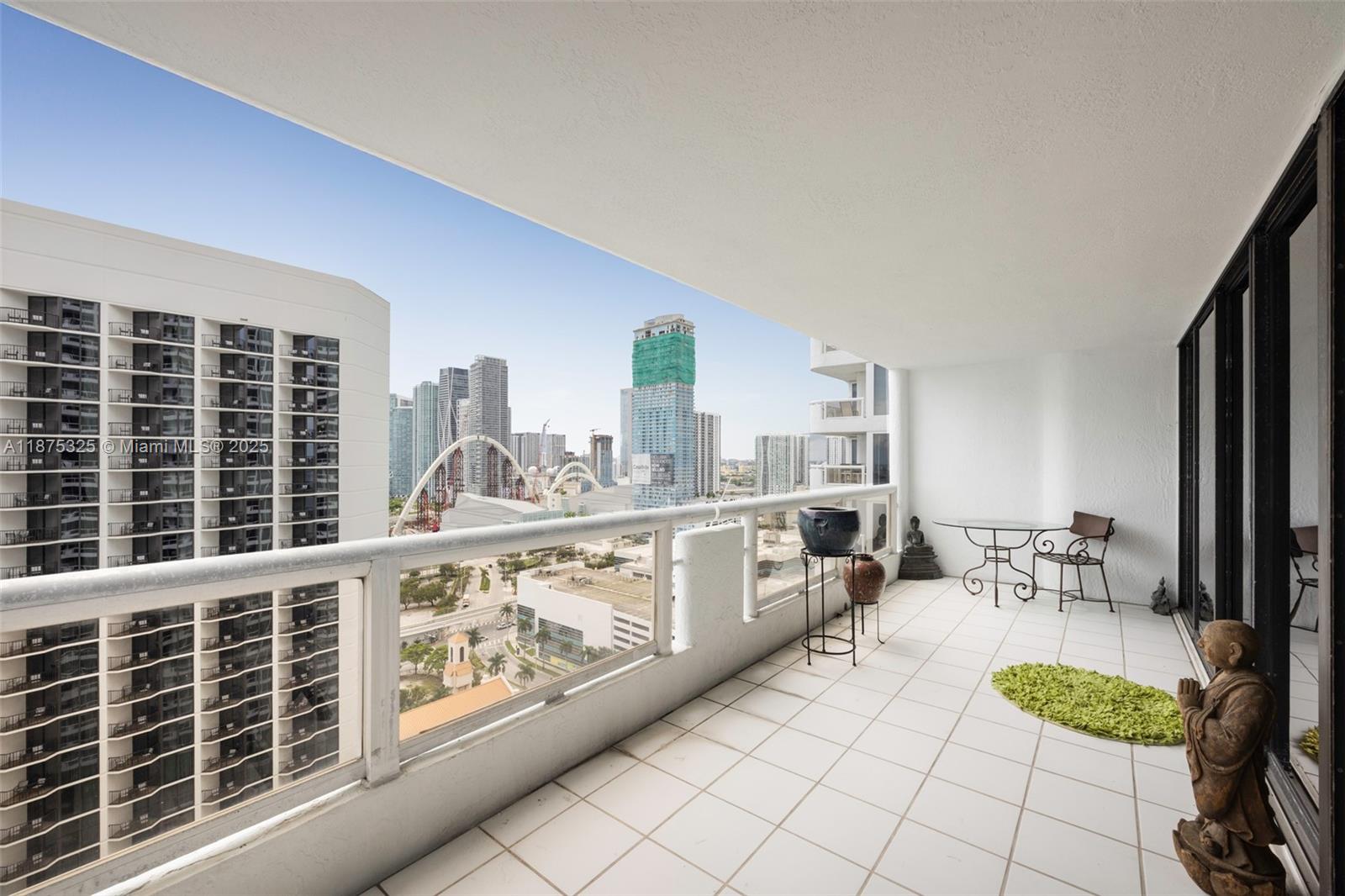 1717 N Bayshore Dr # 3042 Unit: A-3042