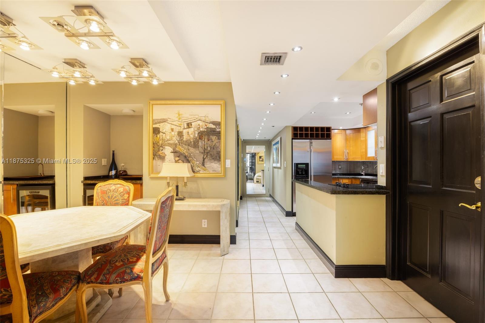 1717 N Bayshore Dr # 3042 Unit: A-3042