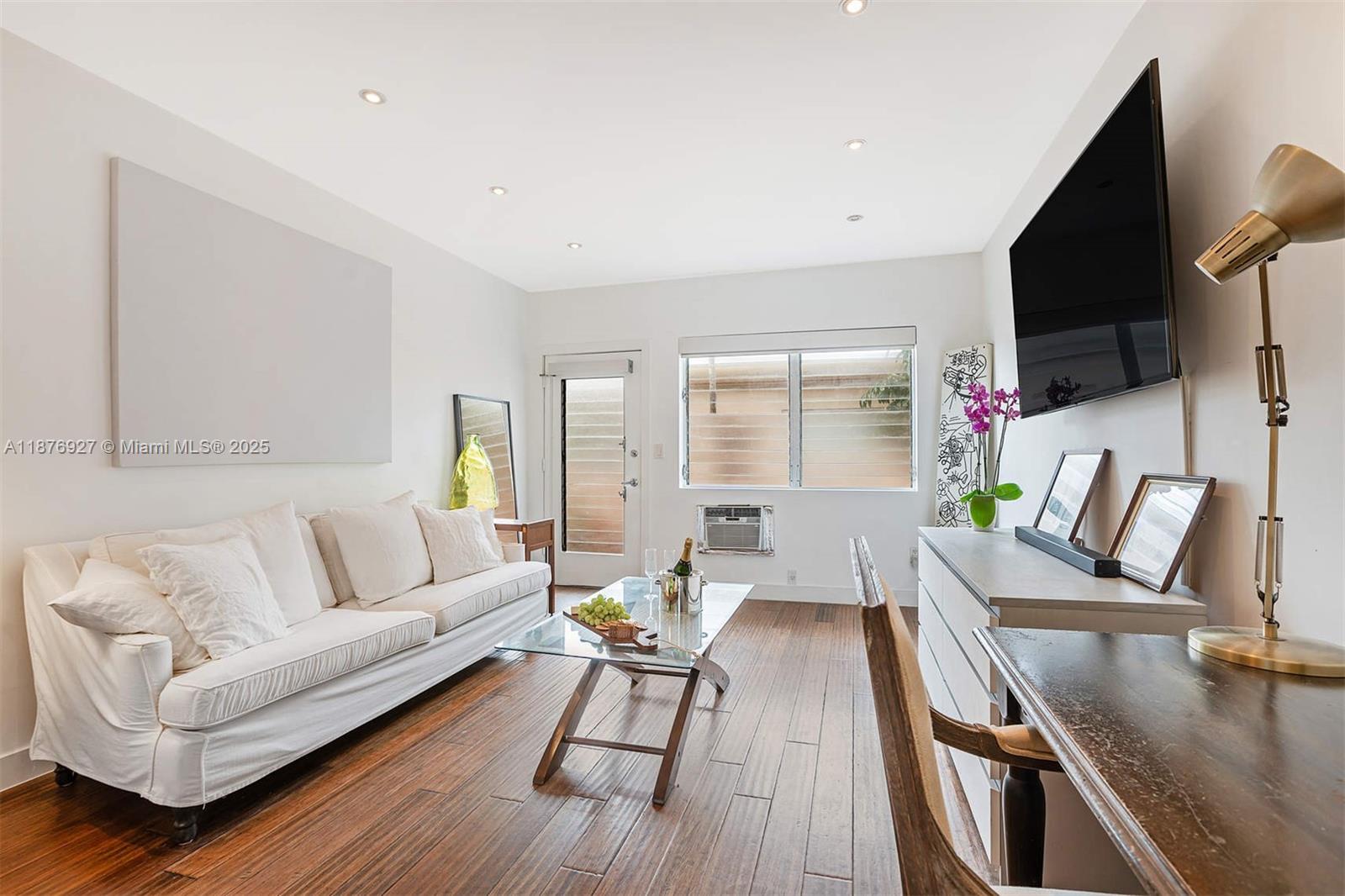 1050 Pennsylvania Ave # 29