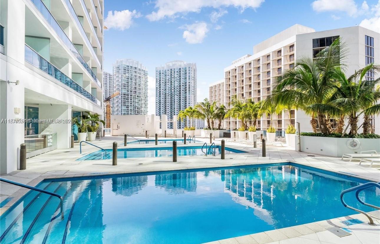 200 Biscayne Boulevard Way # 3801