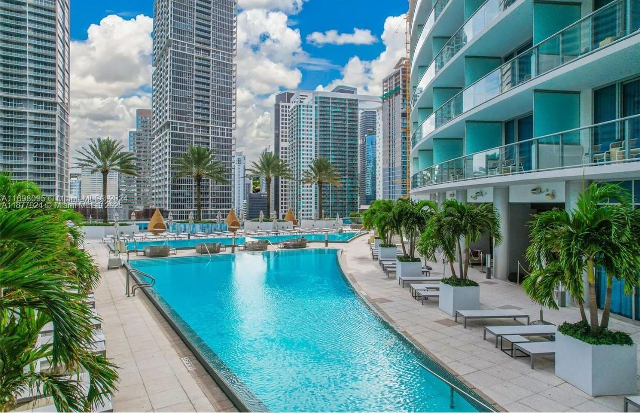 200 Biscayne Boulevard Way # 3801