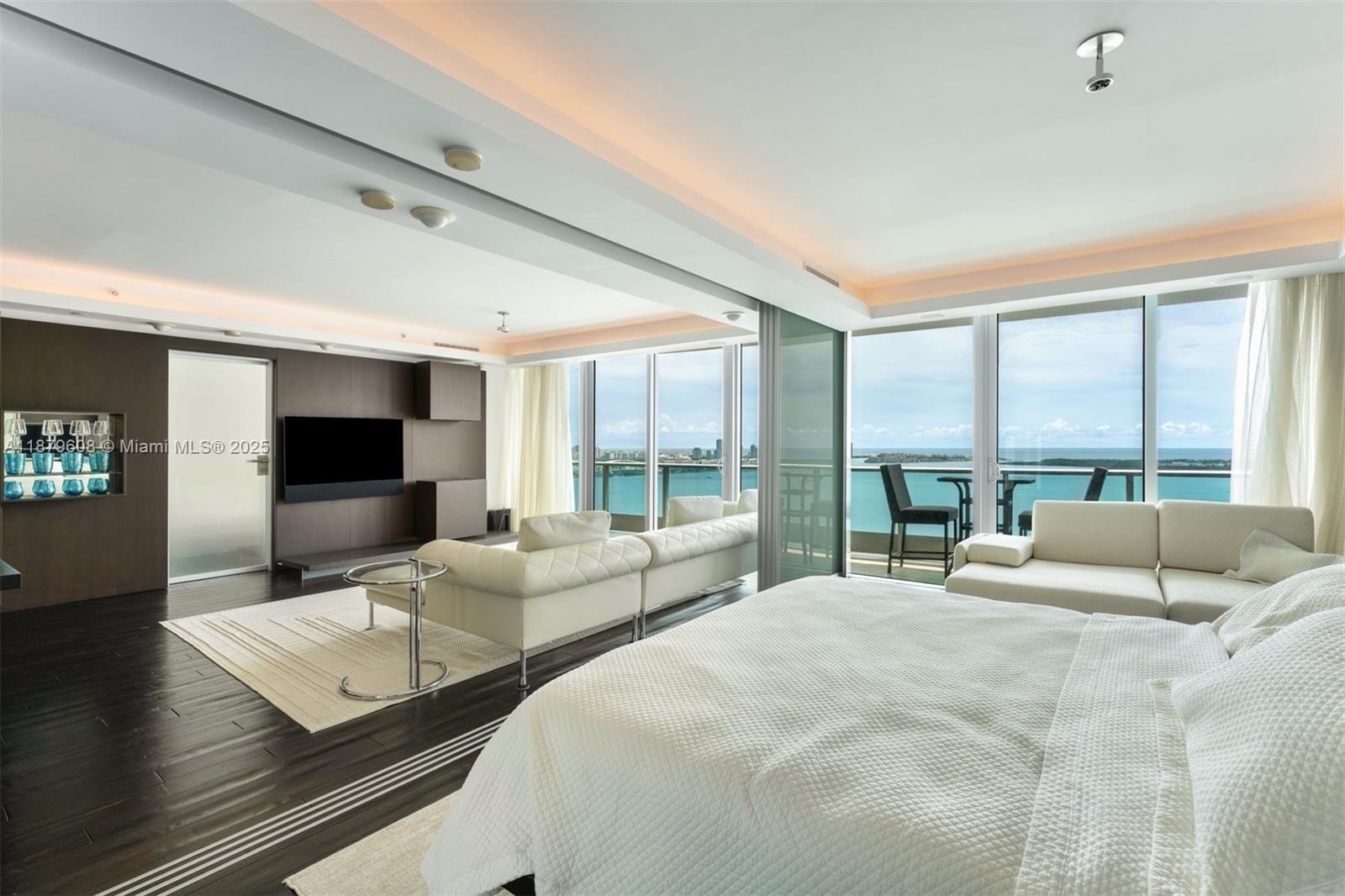 1331 Brickell Bay Dr # 3903