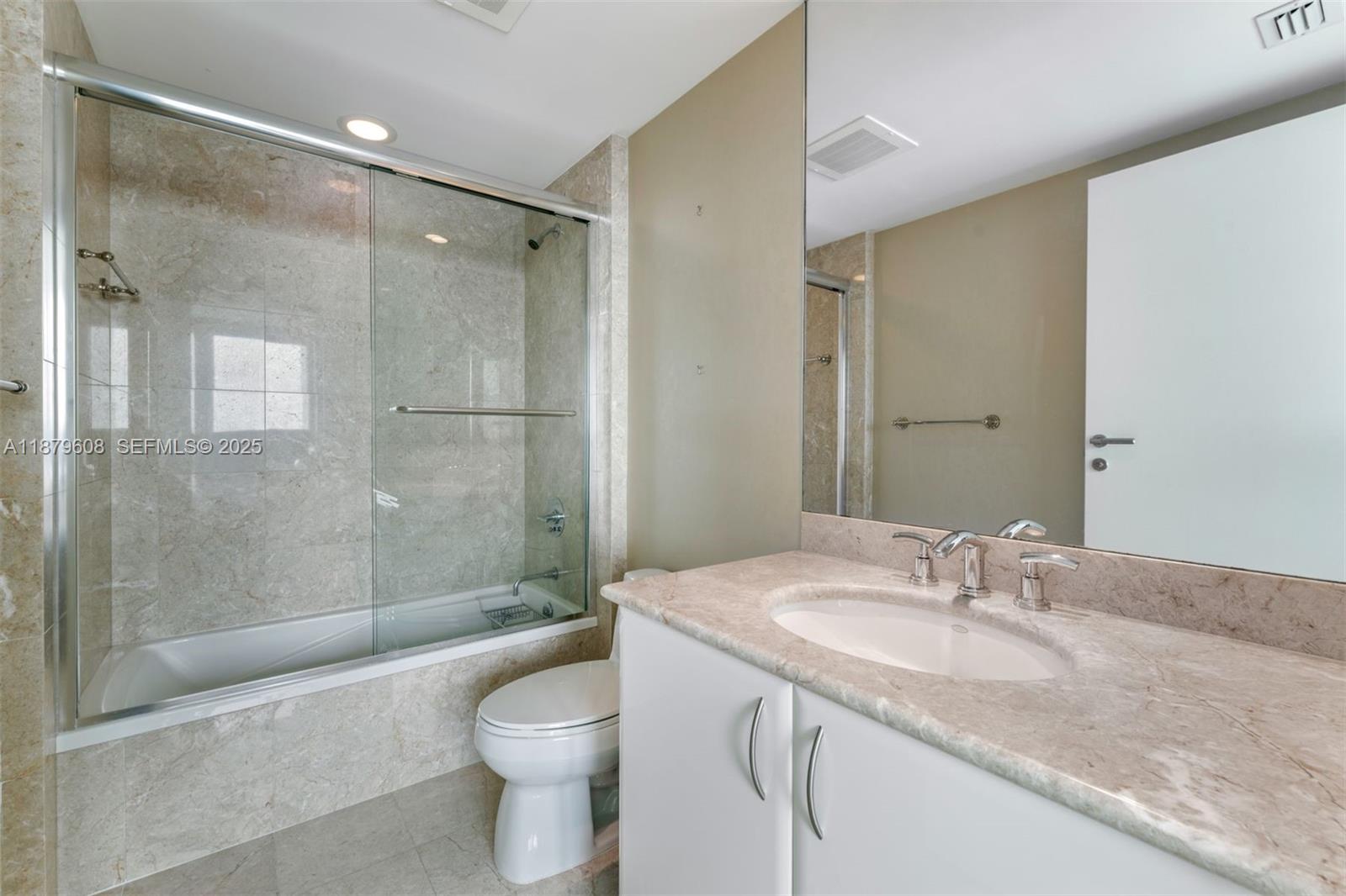 1331 Brickell Bay Dr # 3903