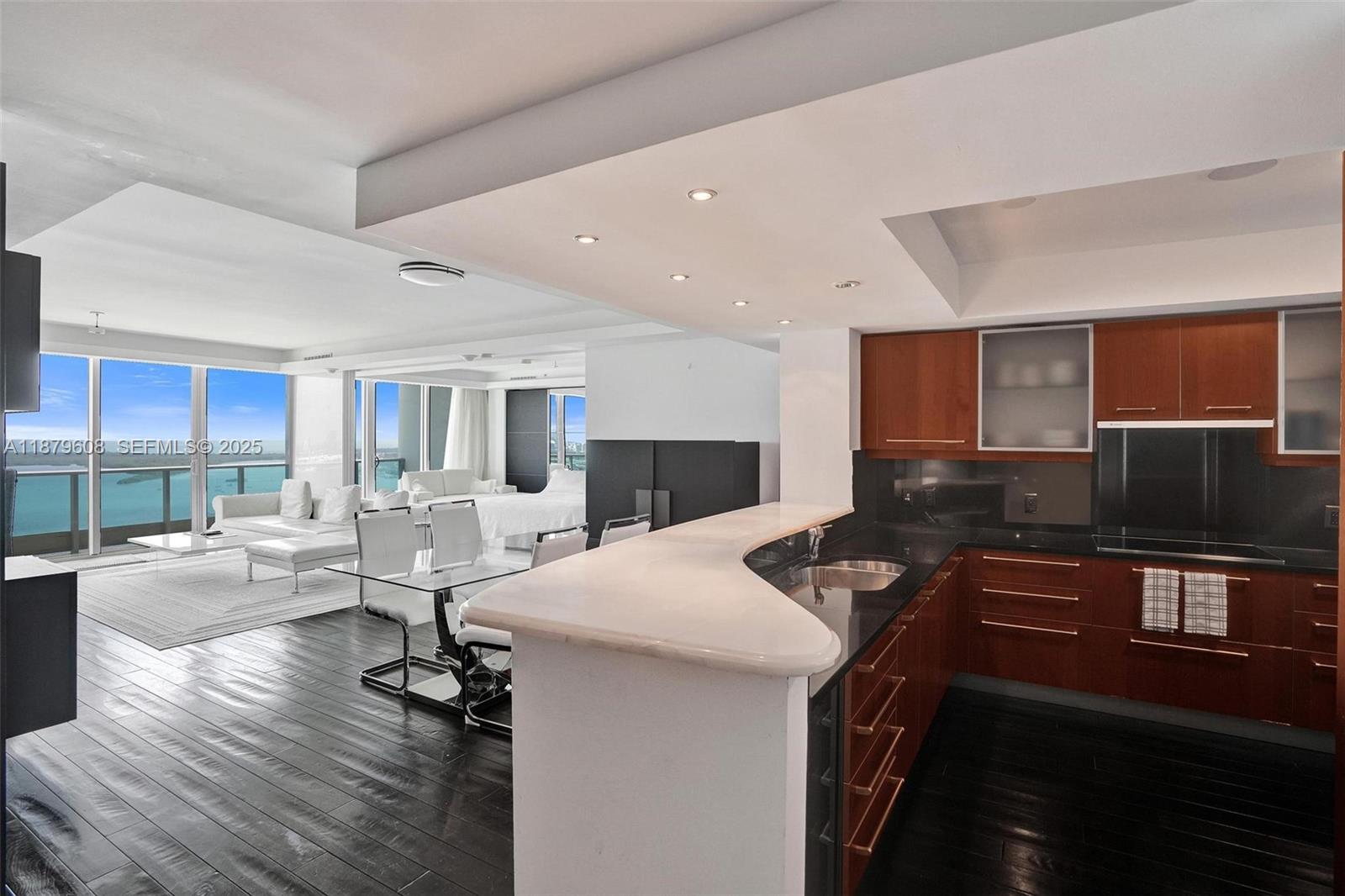 1331 Brickell Bay Dr # 3903