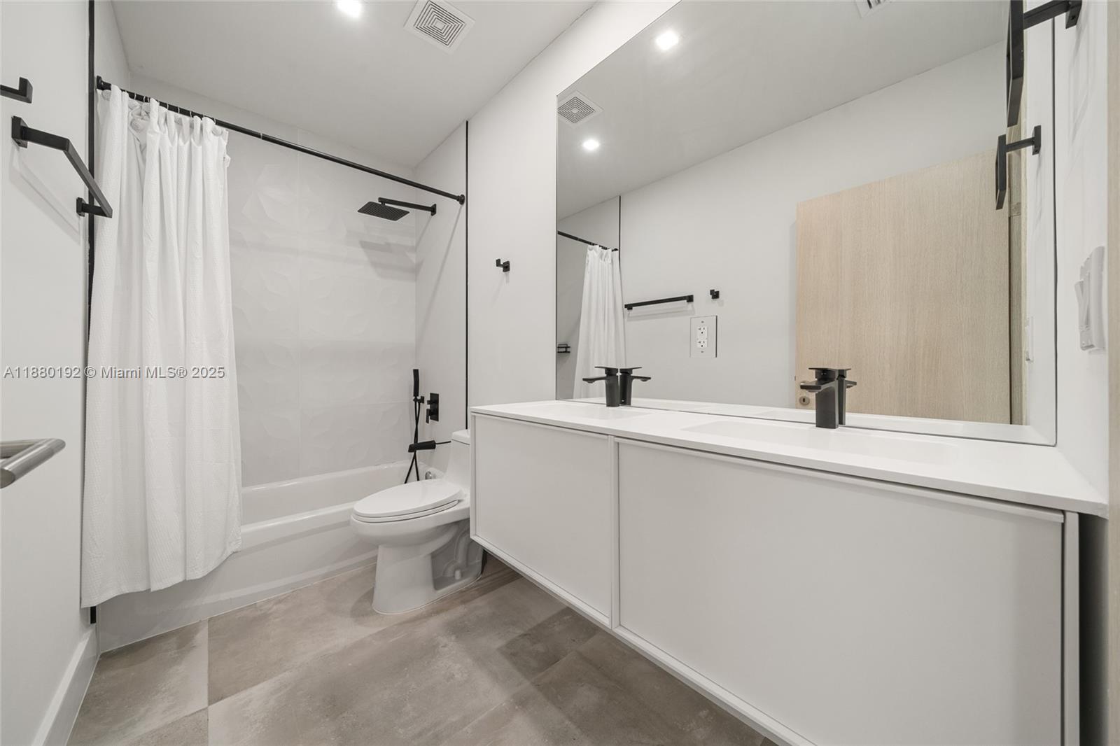 3431 SW 16th Ter # 3431