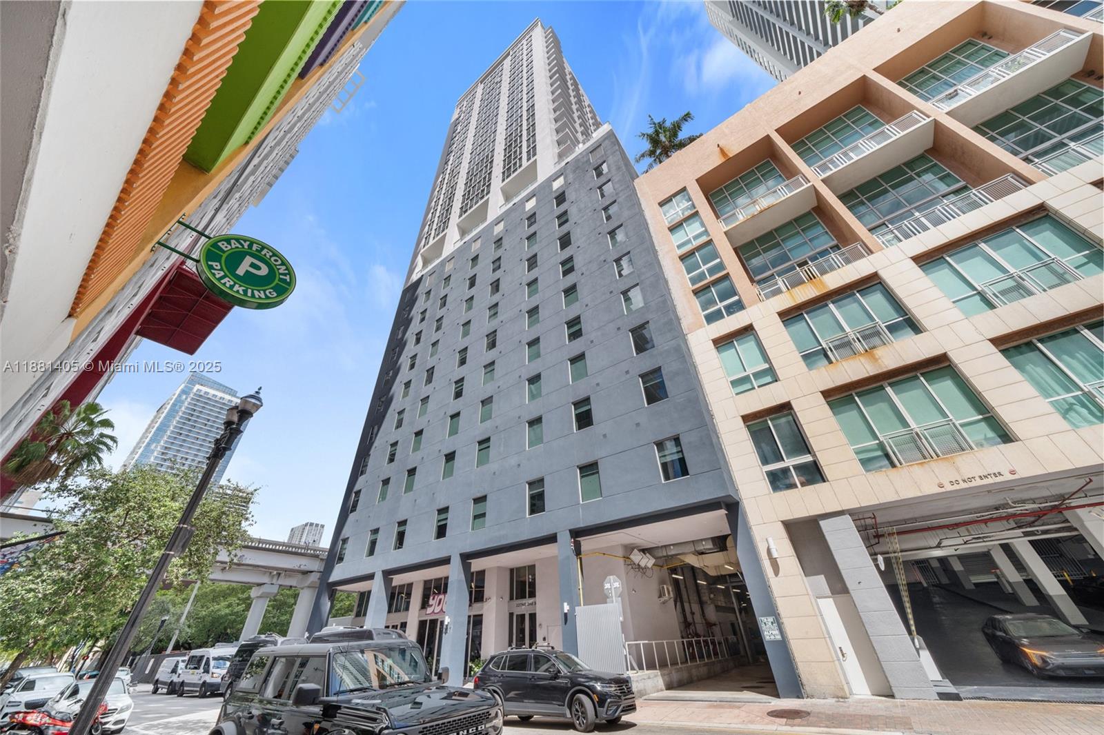 227 NE 2nd St # 1911