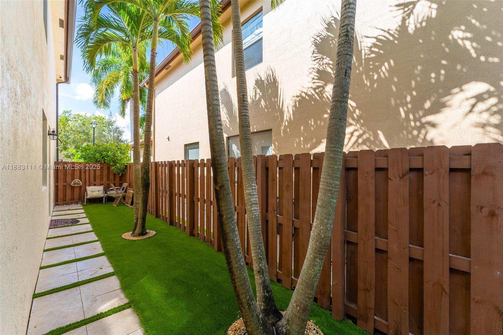 9805 NW 89th Ter # 0