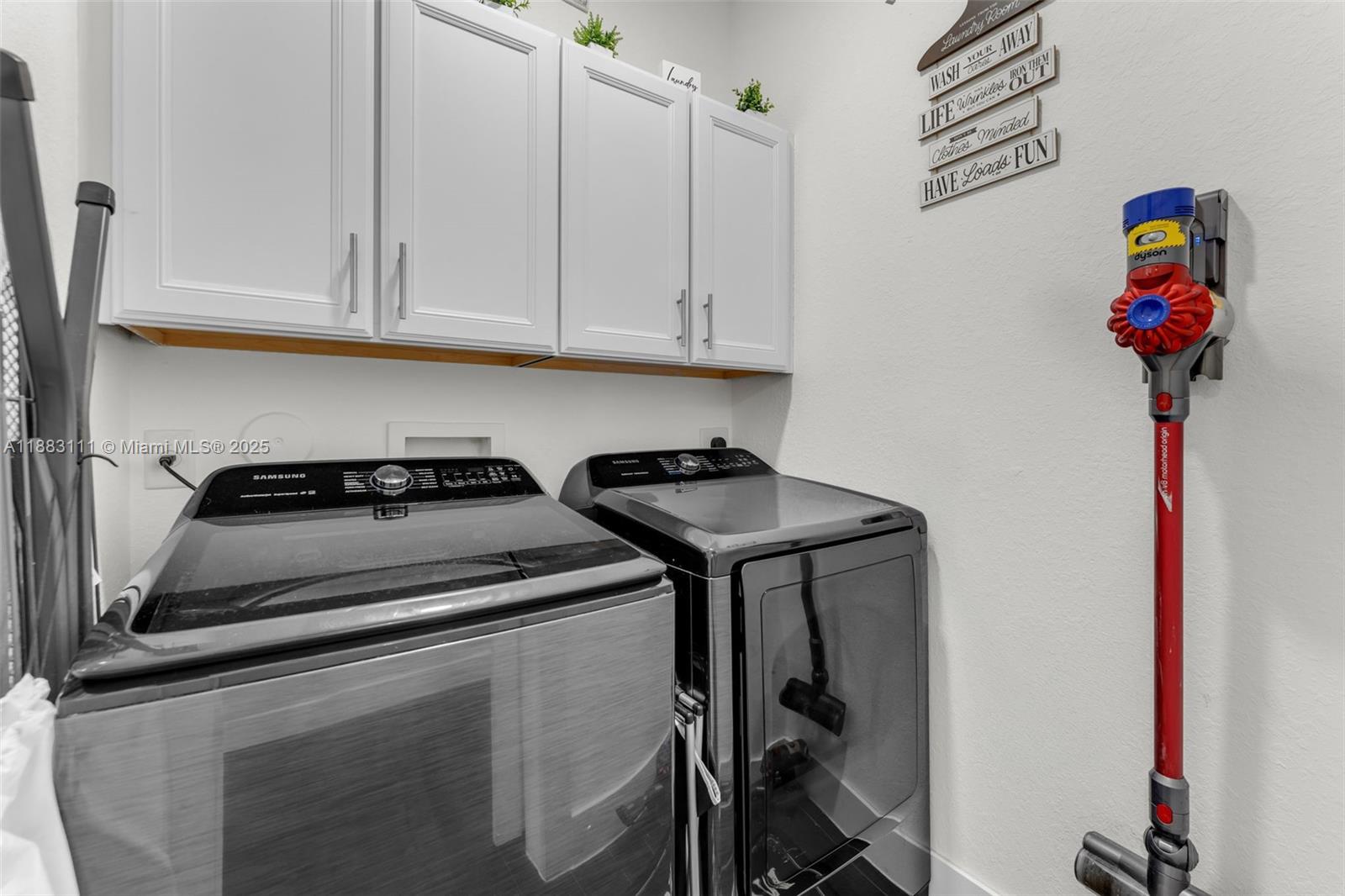 9805 NW 89th Ter # 0