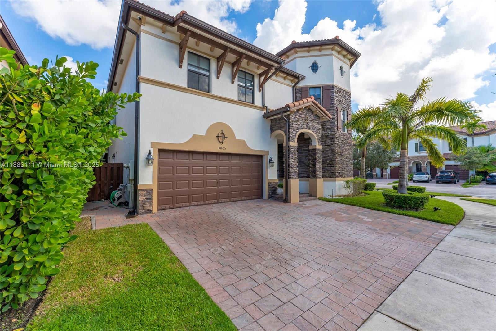 9805 NW 89th Ter # 0