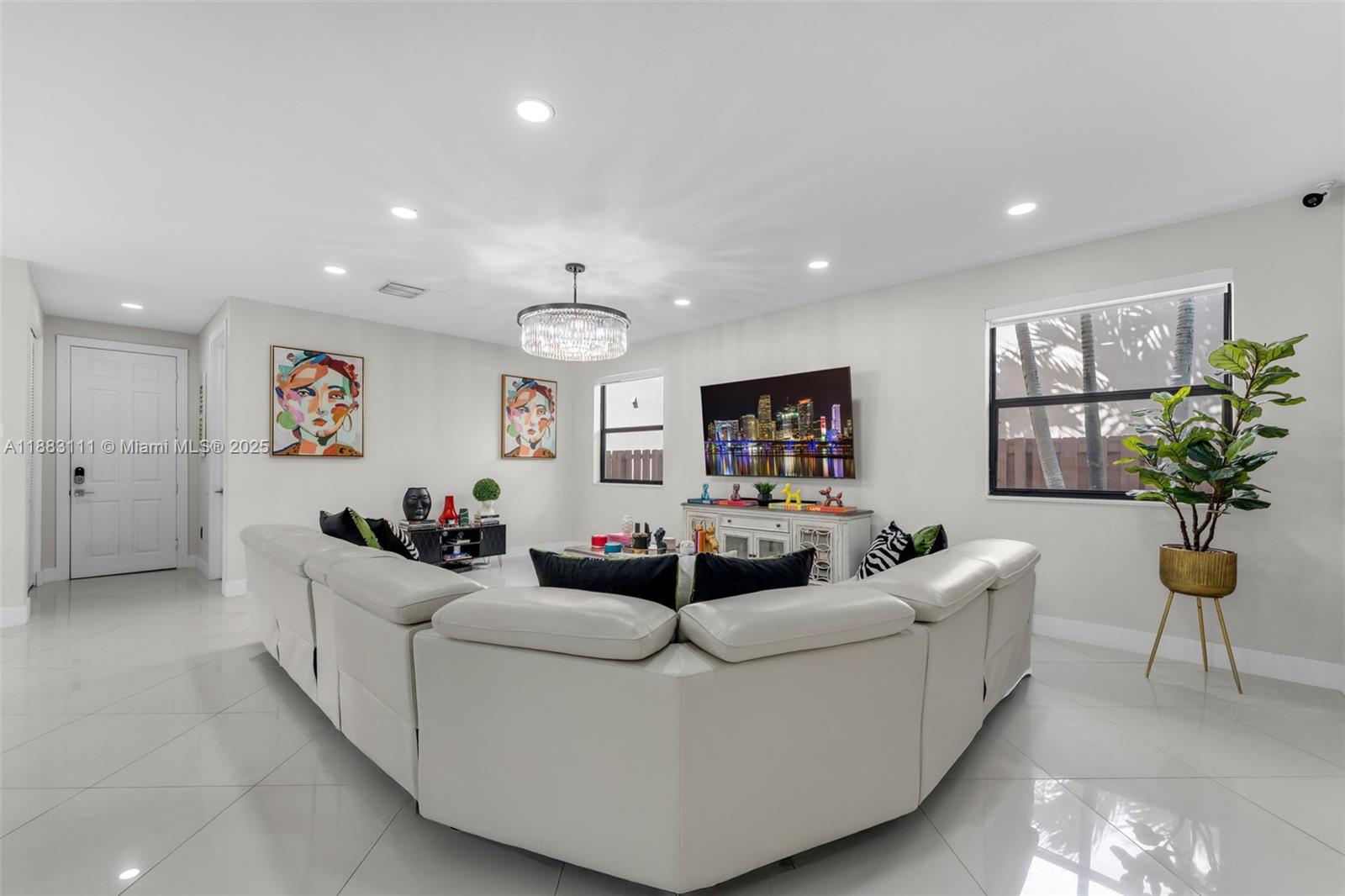 9805 NW 89th Ter # 0