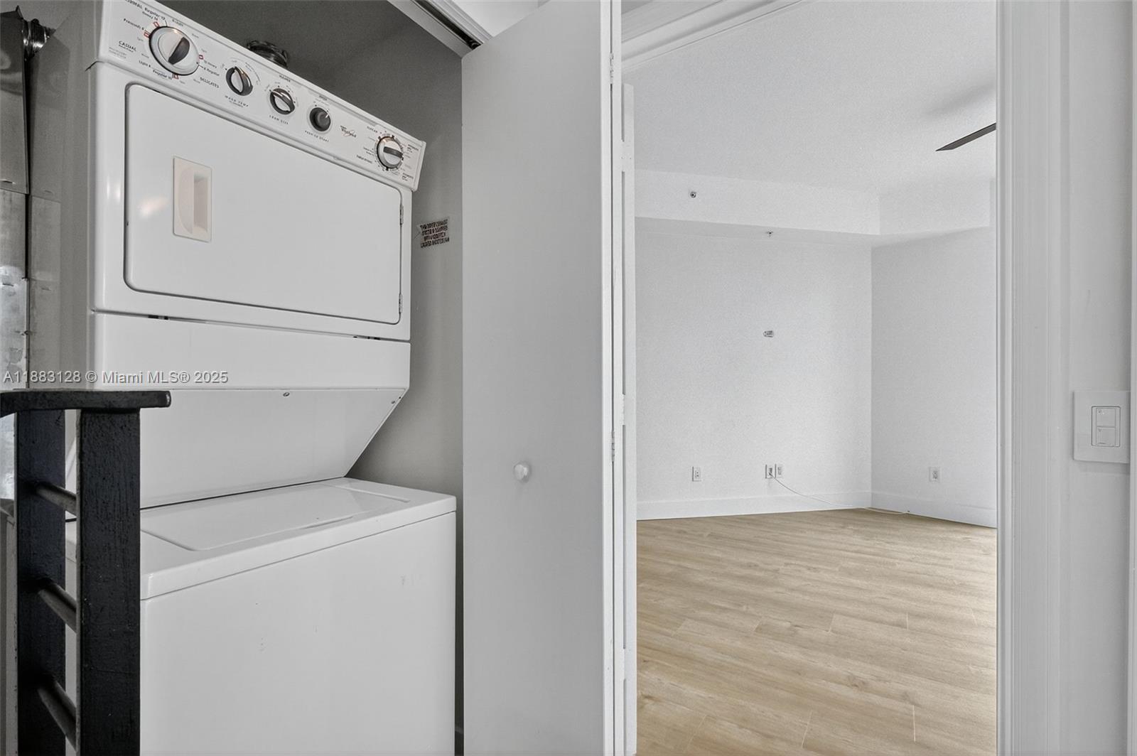 60 SW 13th St # 3026