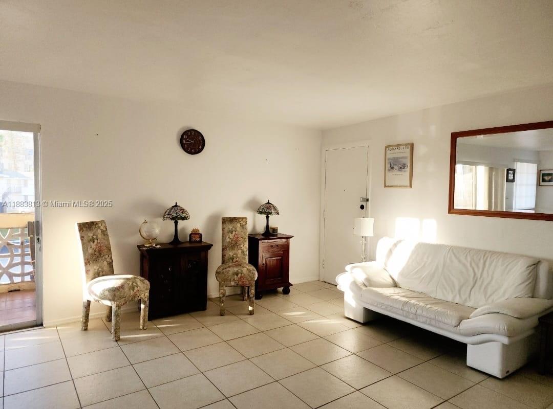 11960 NE 19th Dr # 10