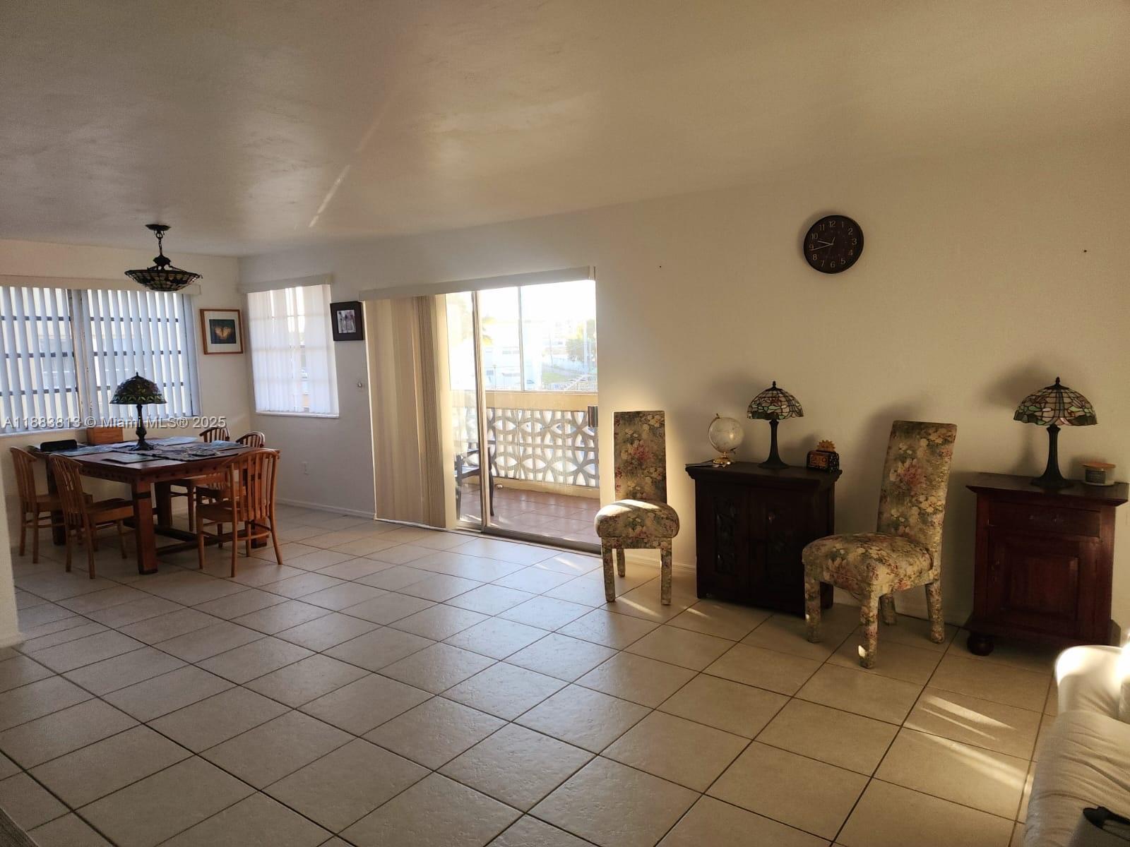 11960 NE 19th Dr # 10