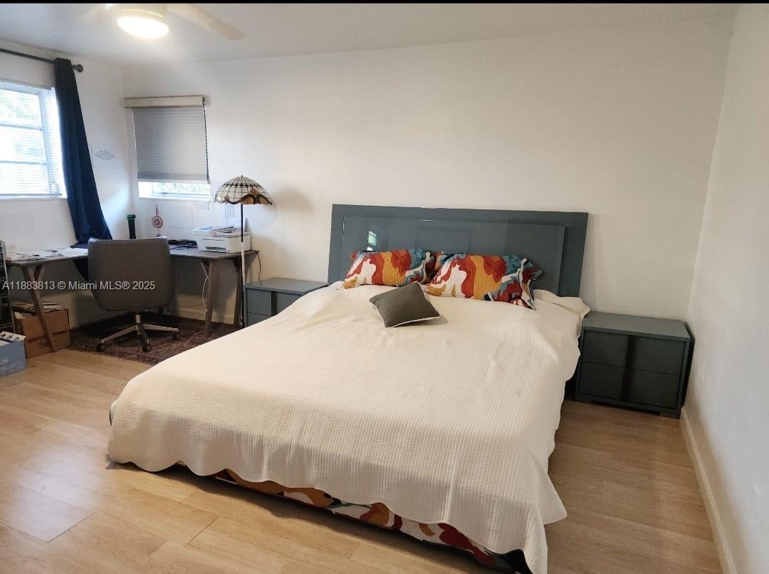 11960 NE 19th Dr # 10