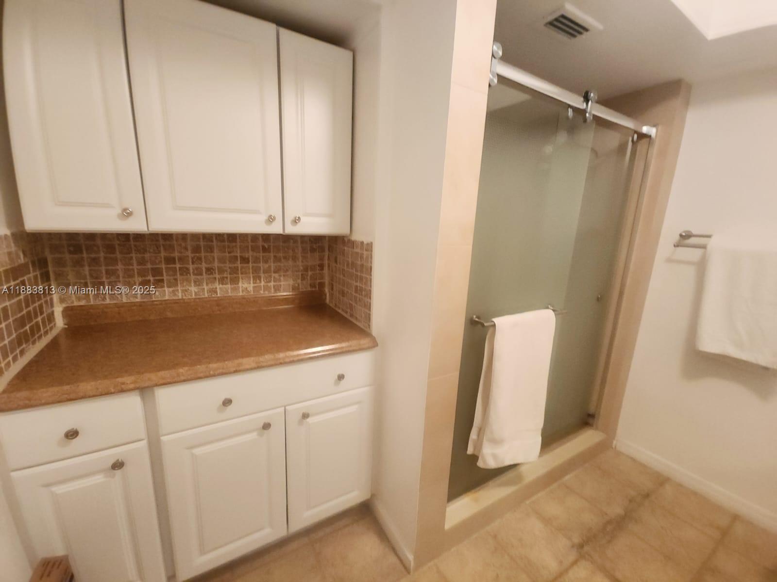 11960 NE 19th Dr # 10