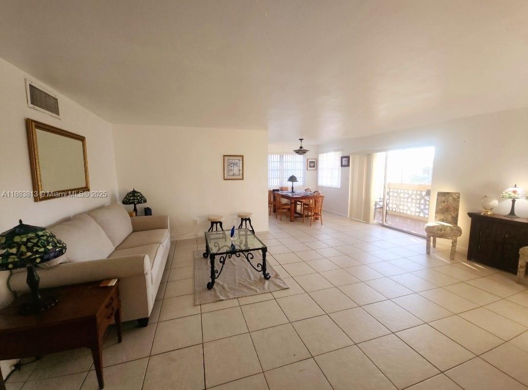 11960 NE 19th Dr # 10