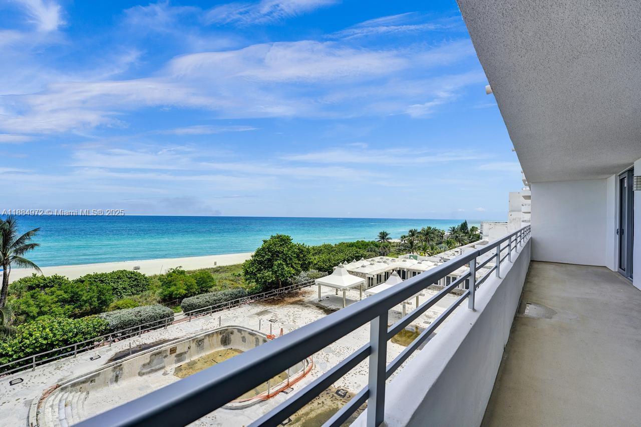 5555 Collins Ave # 6H