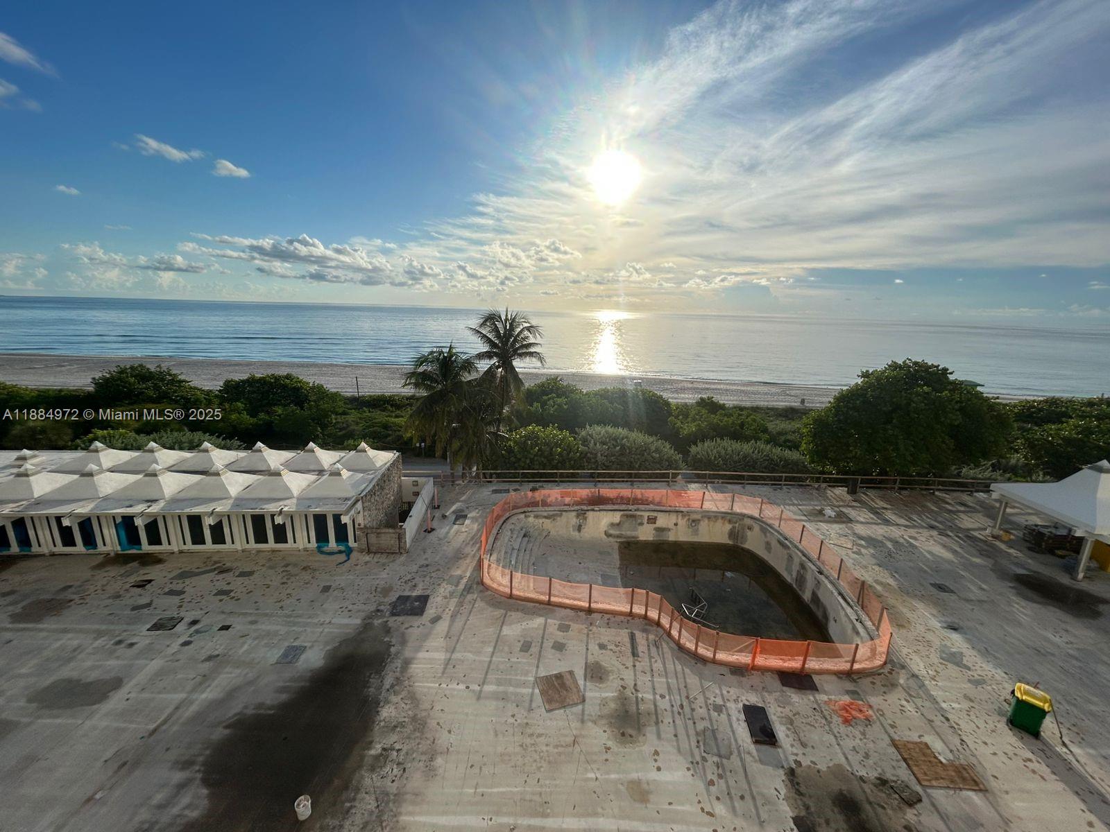 5555 Collins Ave # 6H