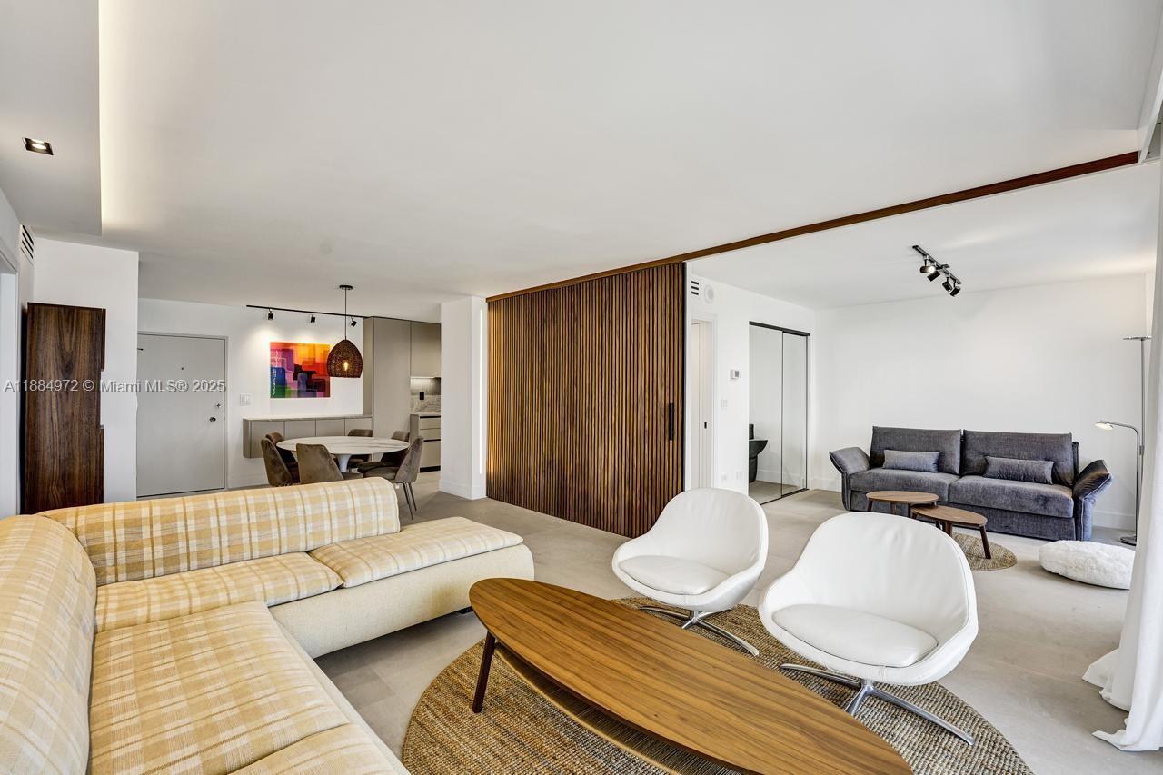 5555 Collins Ave # 6H