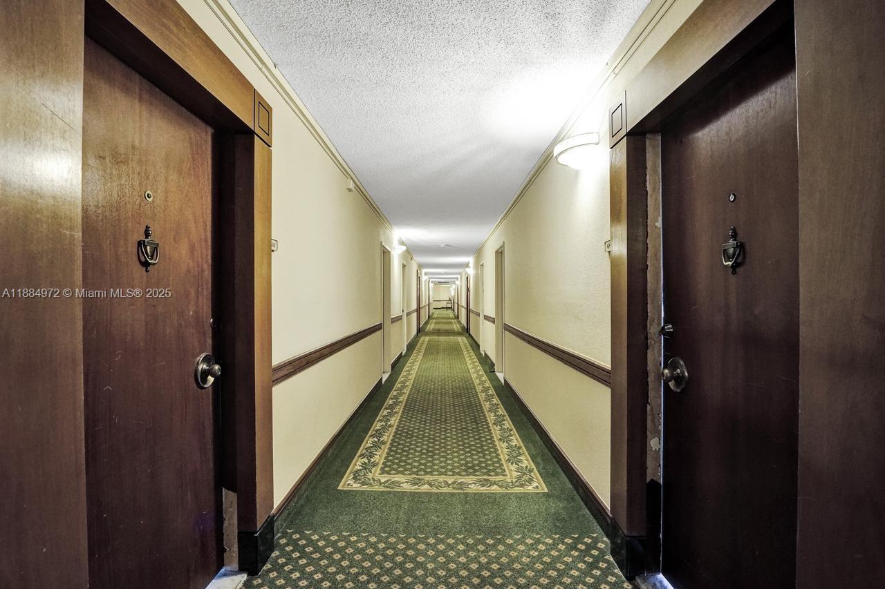 5555 Collins Ave # 6H