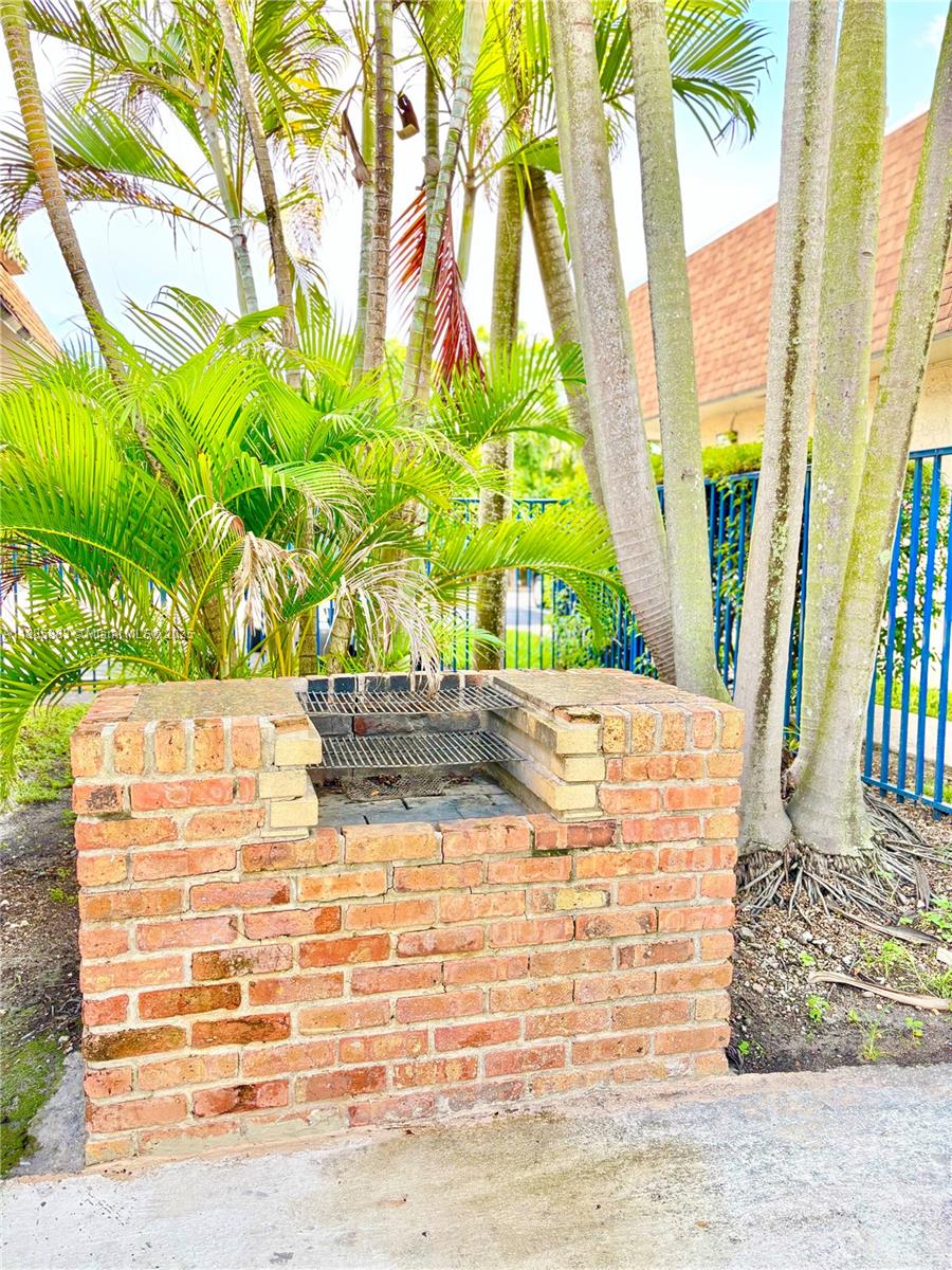 15391 S S Dixie Hwy # 52