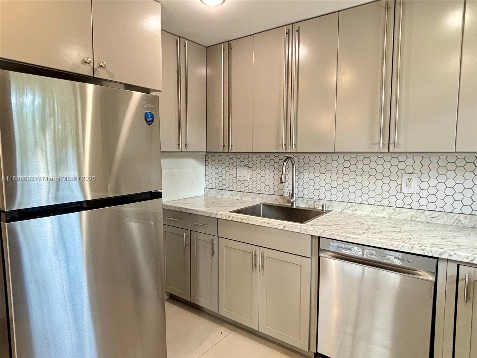 15391 S S Dixie Hwy # 52