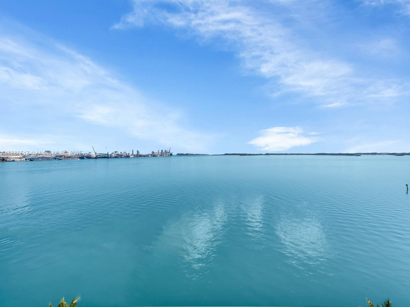 520 Brickell Key Dr # A806