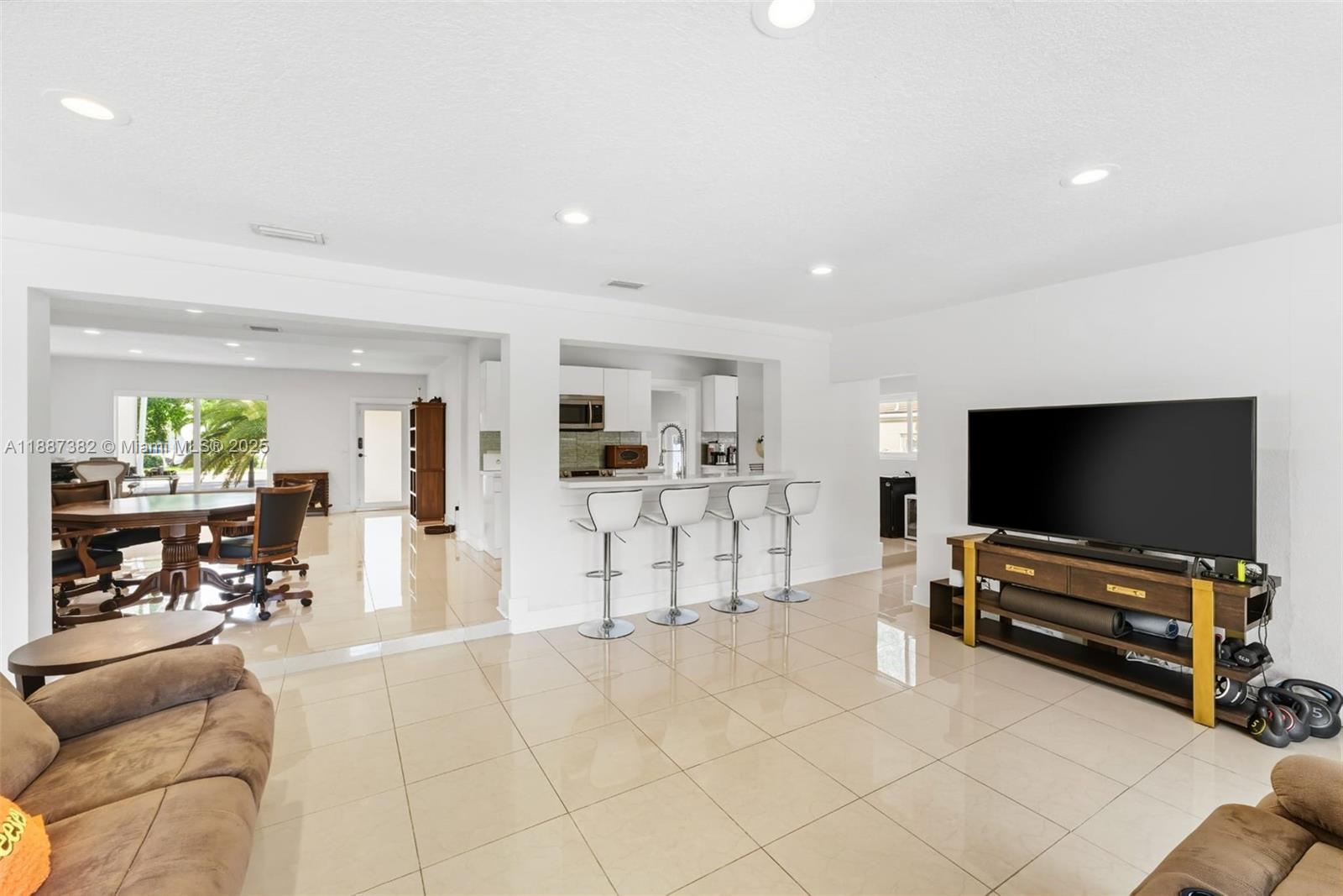 9425 N Miami Ave # 9425