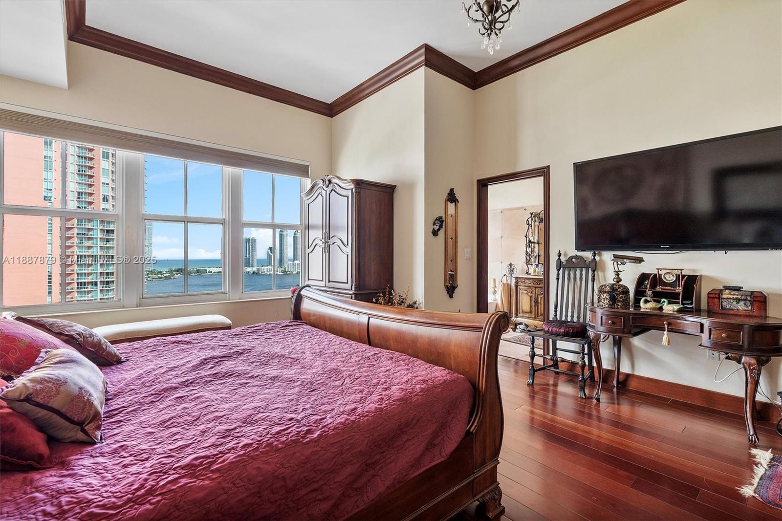 3340 NE 190th St # 1808