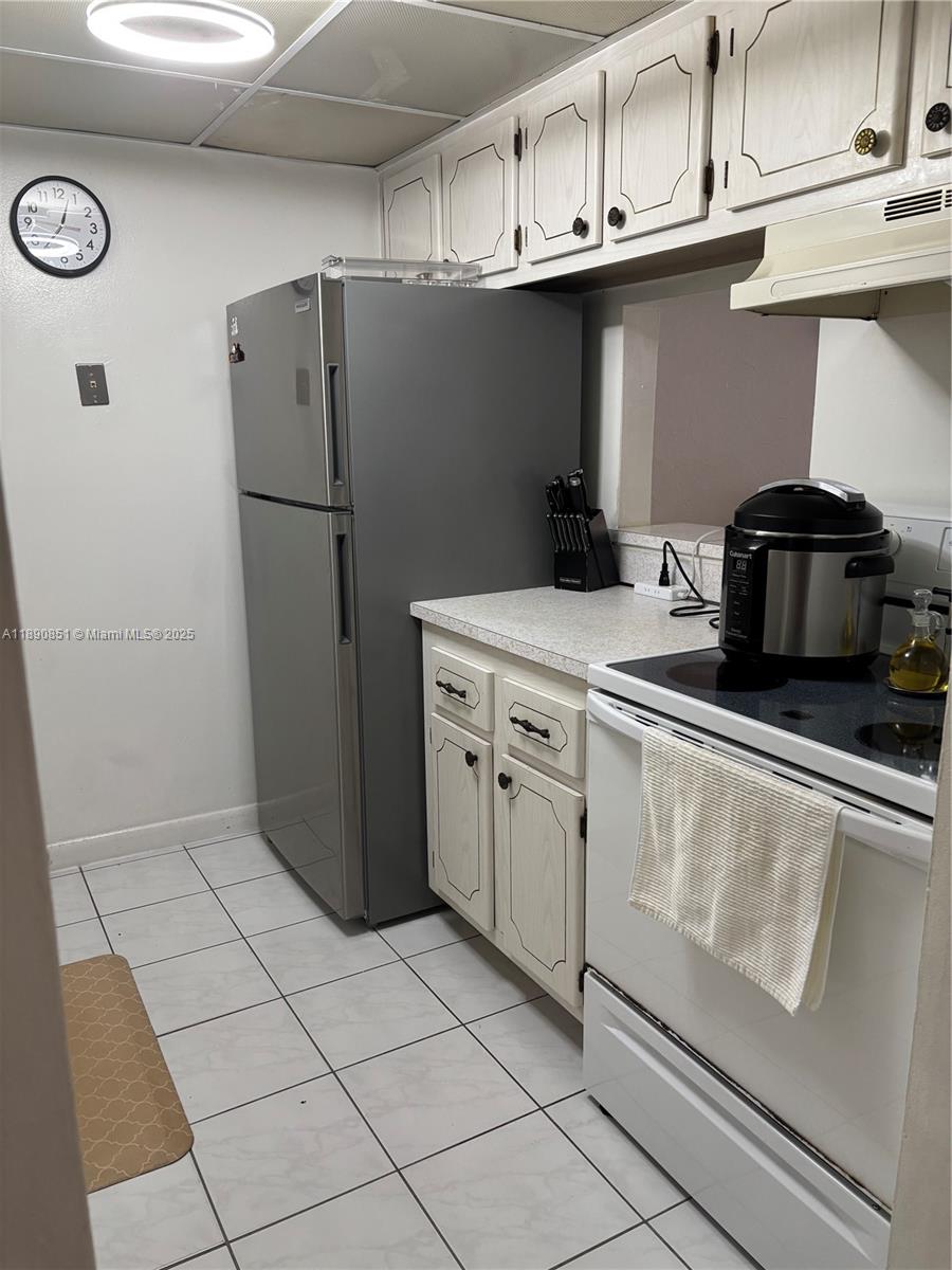 14501 N Kendall Dr # 207H