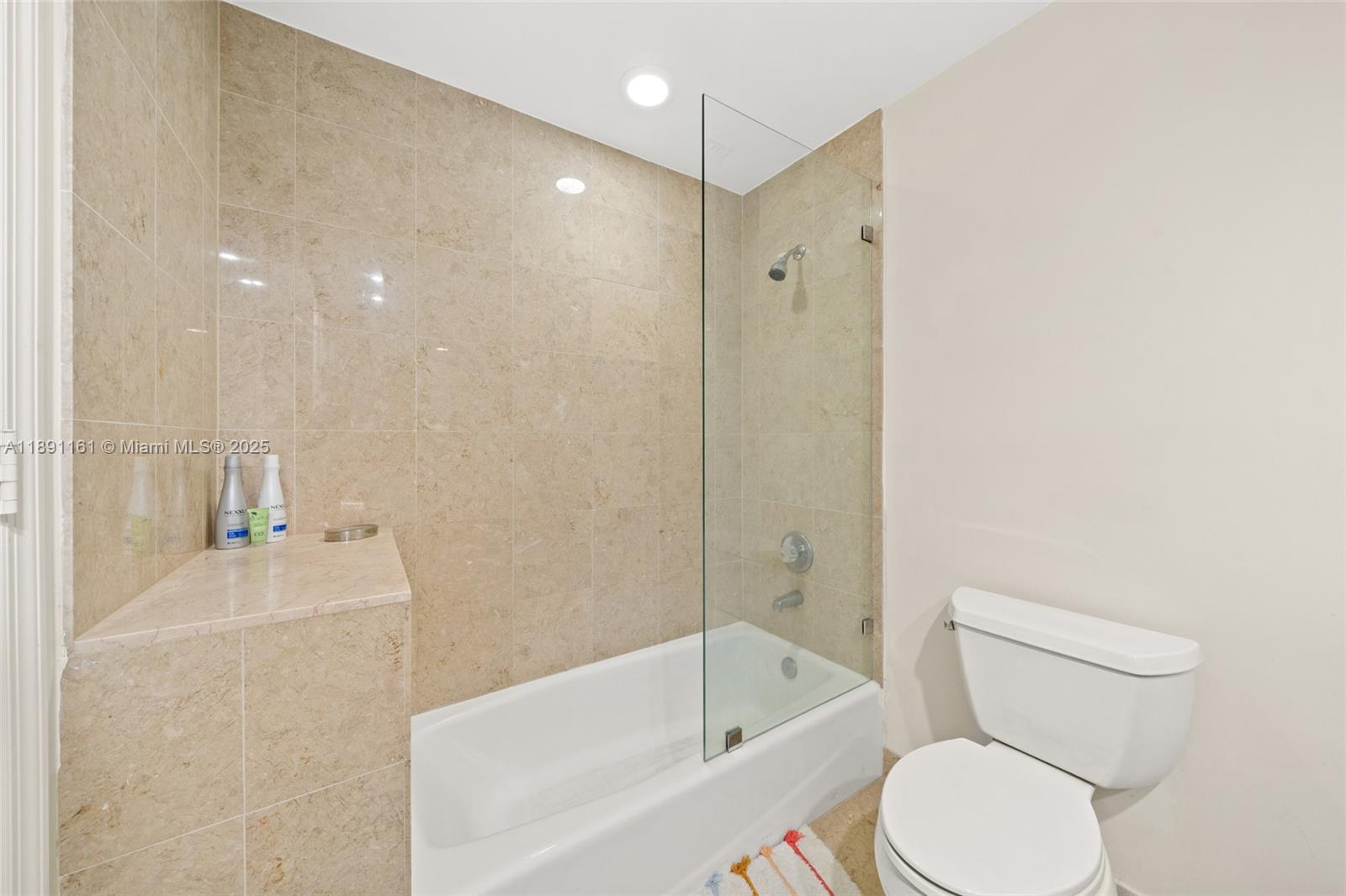 848 Brickell Key Dr # 201, Miami Unit: 201