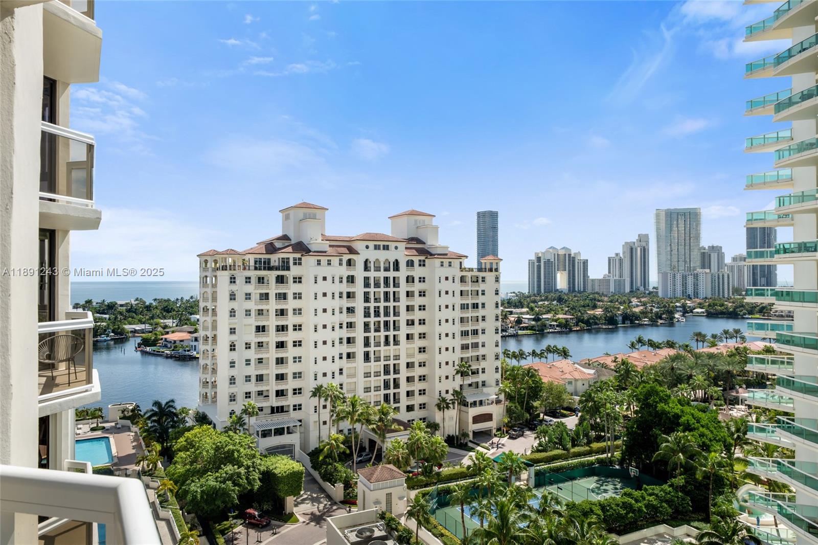 20185 E Country Club Dr # 1402