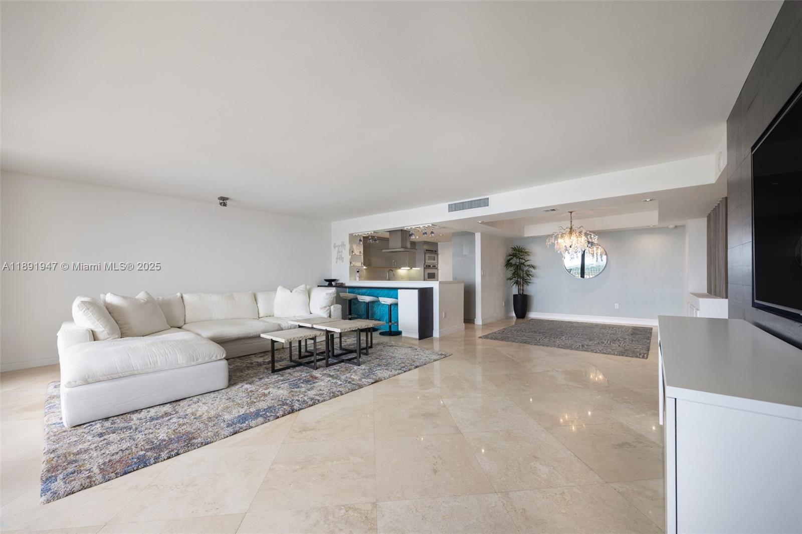 1 Grove Isle Dr # A1508