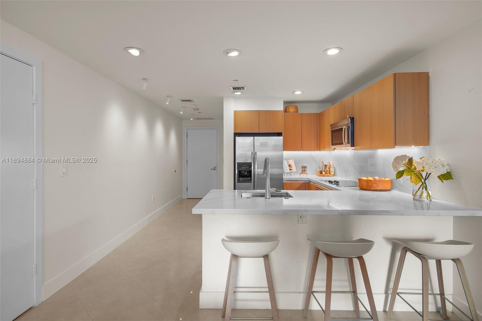 1060 Brickell Ave # 1513