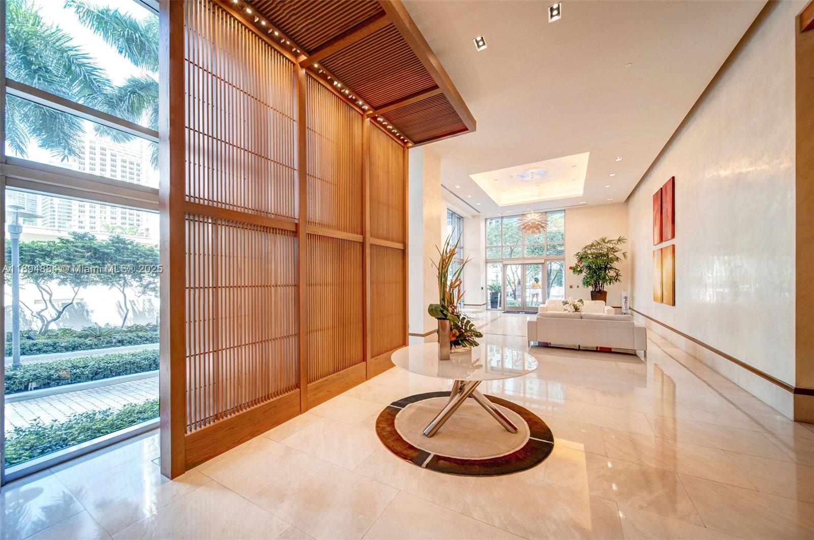 1060 Brickell Ave # 1513