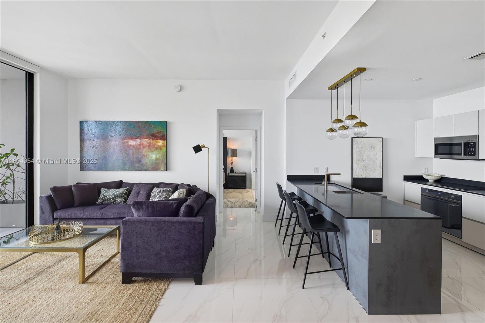 1010 Brickell Ave # 4704